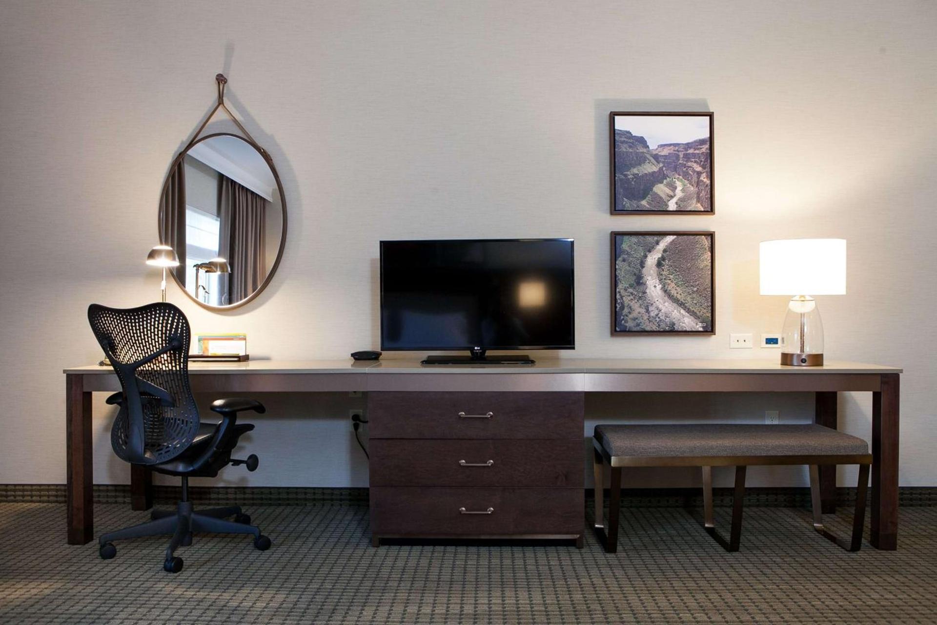 Hilton Garden Inn Boise / Eagle photo 54