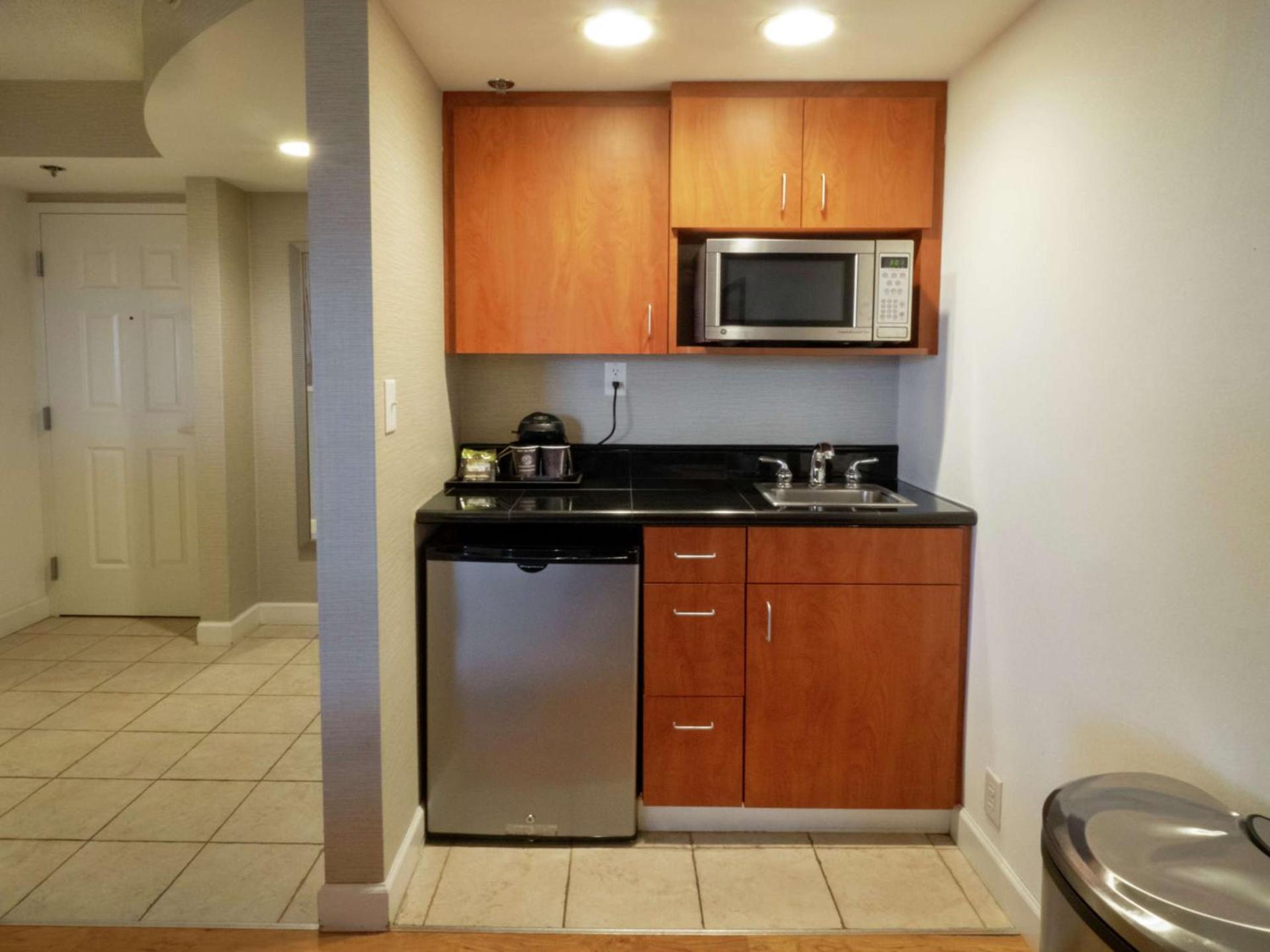 DoubleTree by Hilton Buffalo-Amherst photo 28