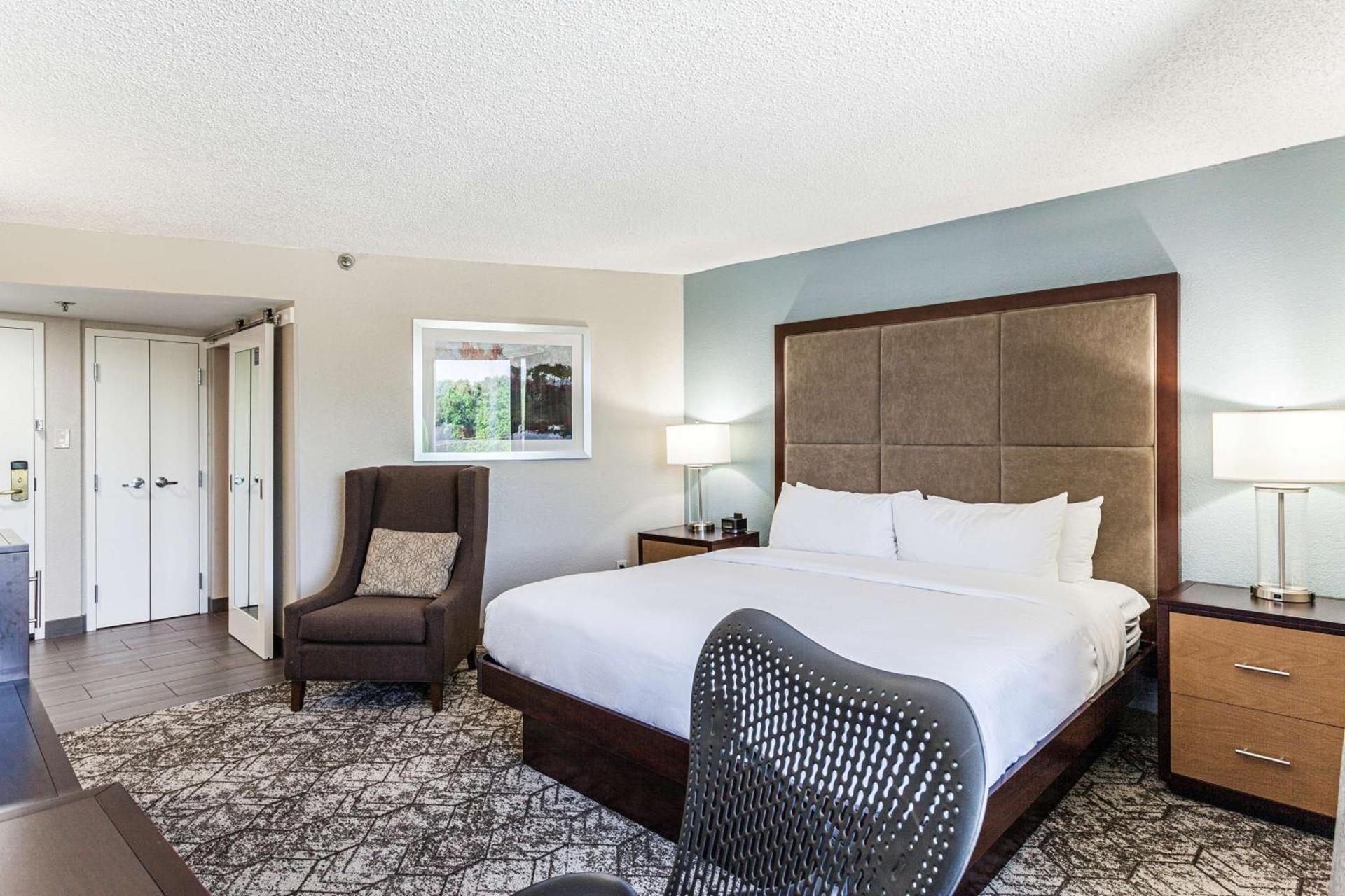 DoubleTree by Hilton Memphis photo 15