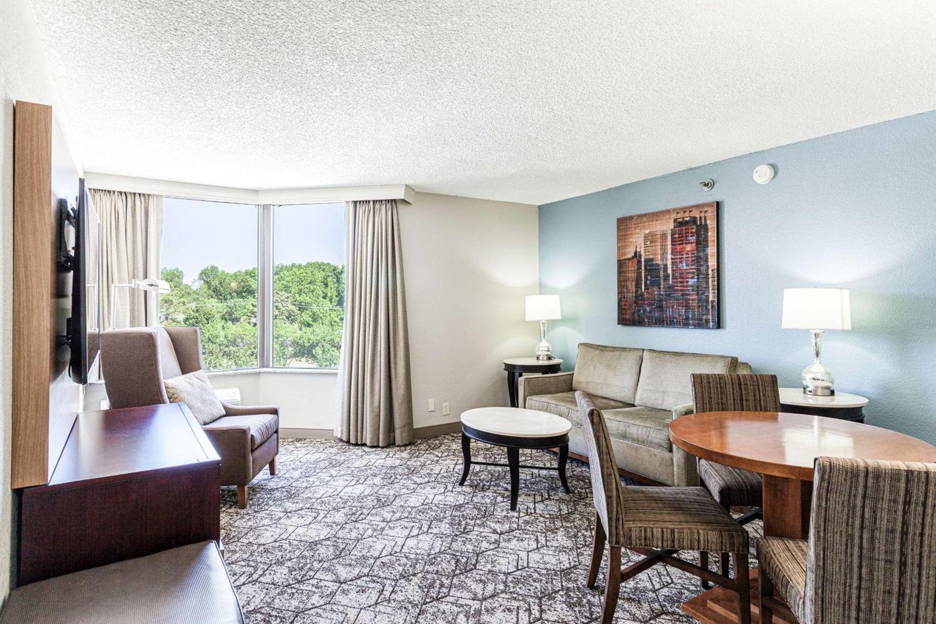 DoubleTree by Hilton Memphis photo 55