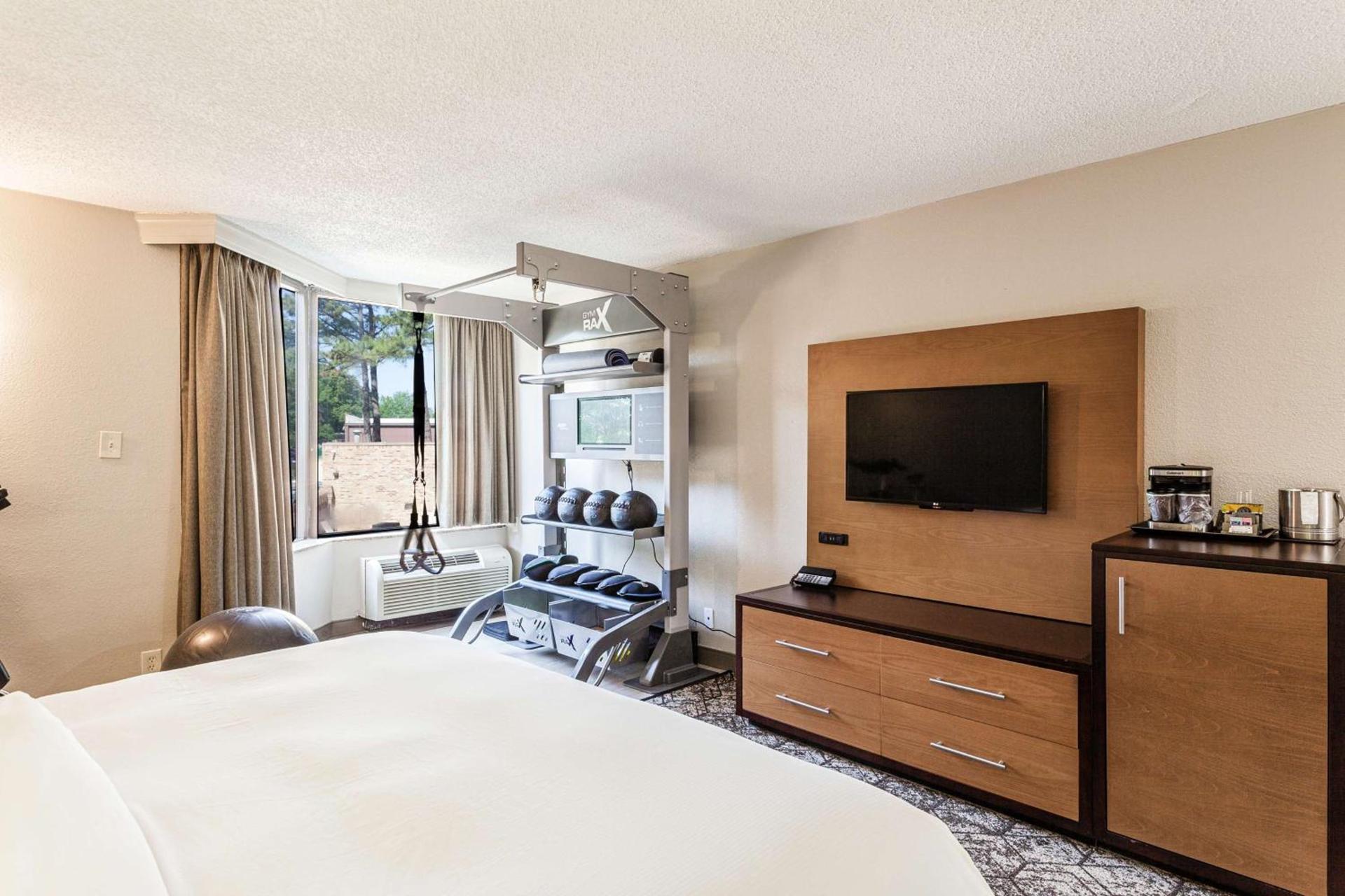 DoubleTree by Hilton Memphis photo 58