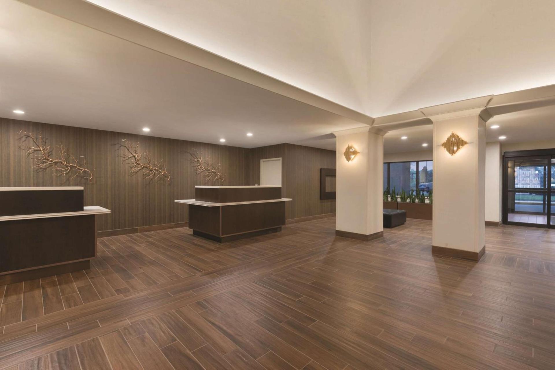 Embassy Suites by Hilton Milwaukee Brookfield photo 22