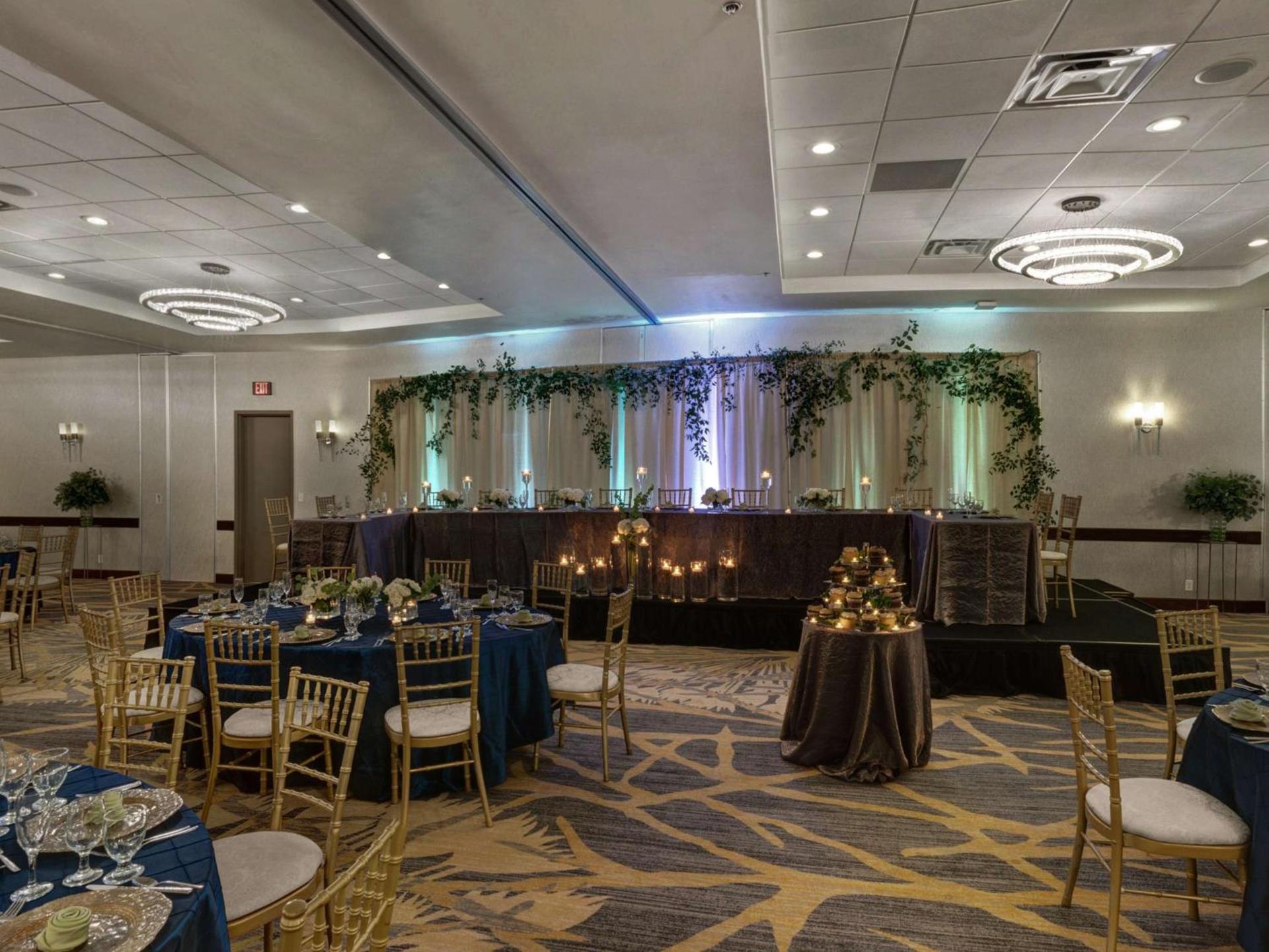 Embassy Suites by Hilton Milwaukee Brookfield photo 75