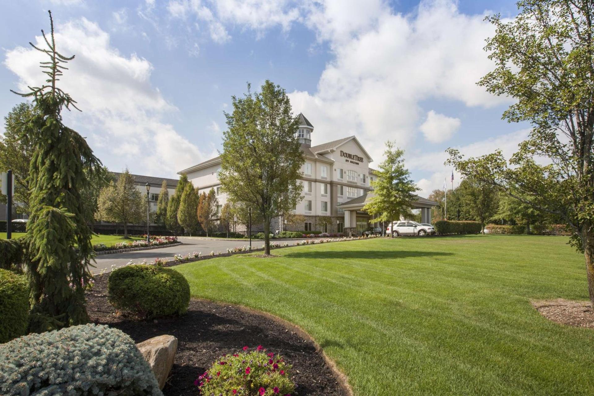 DoubleTree by Hilton Nanuet photo 1
