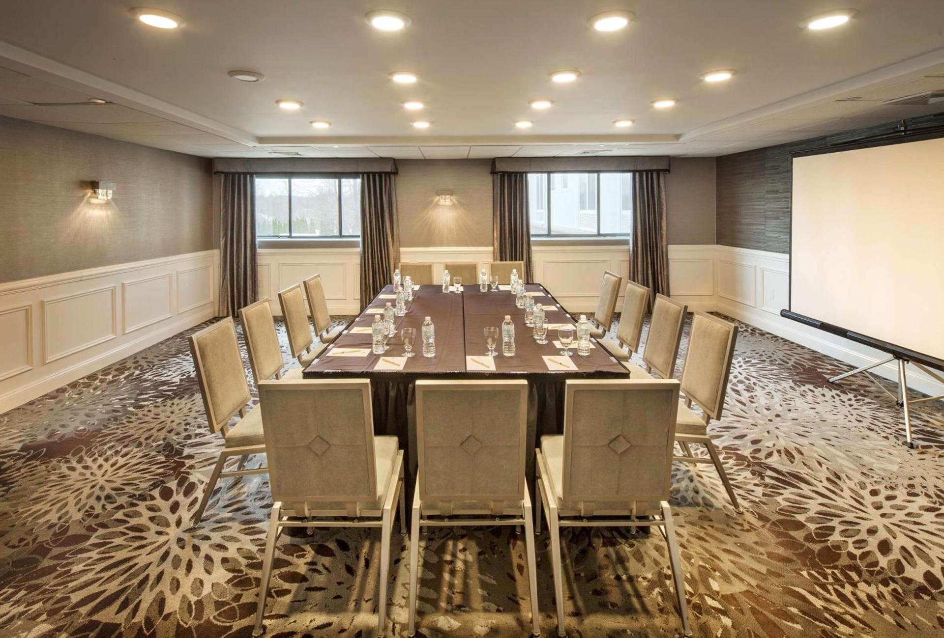 DoubleTree by Hilton Nanuet photo 9