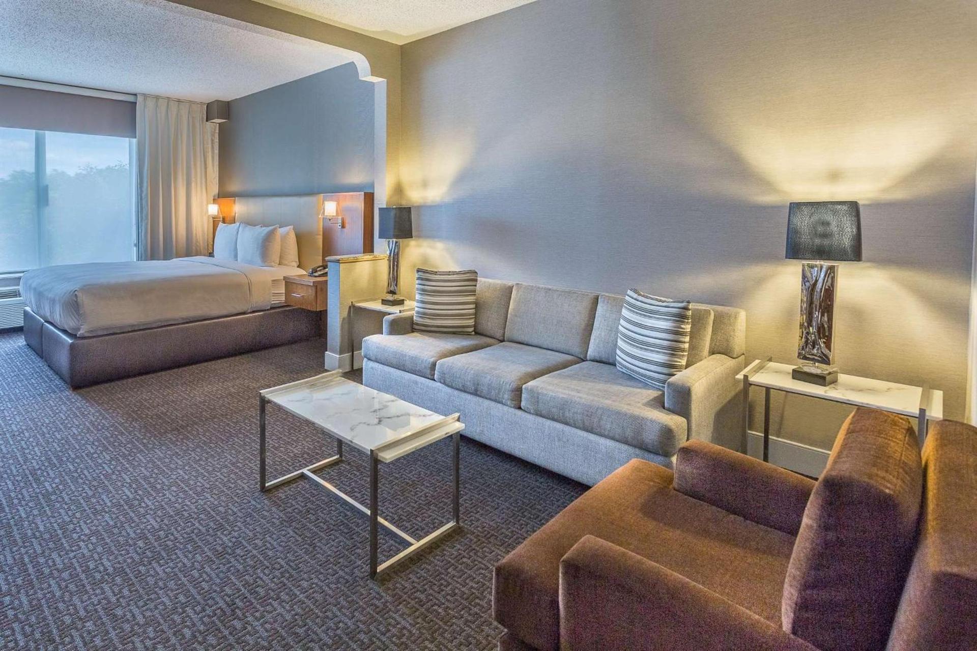 DoubleTree by Hilton Nanuet photo 17