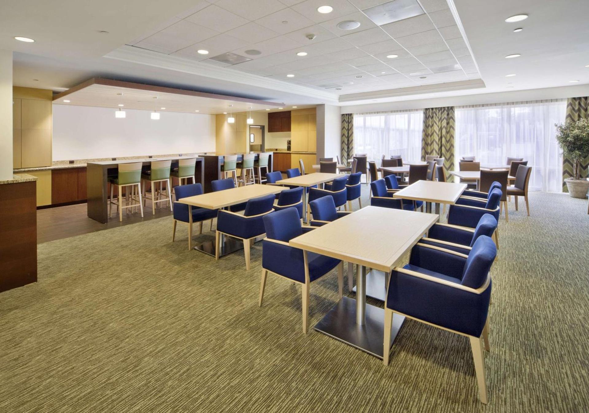 DoubleTree by Hilton Nanuet photo 13