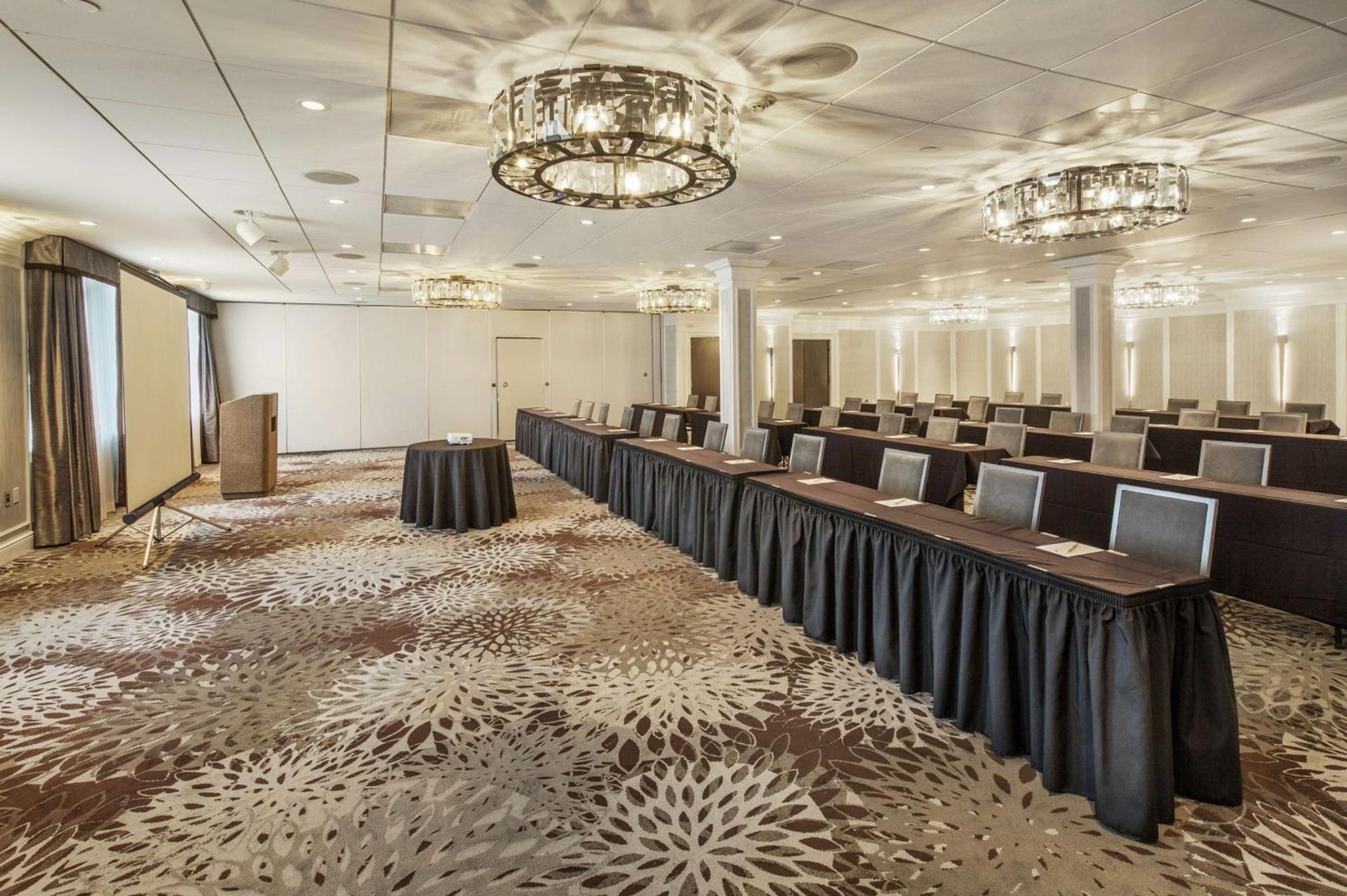 DoubleTree by Hilton Nanuet photo 30