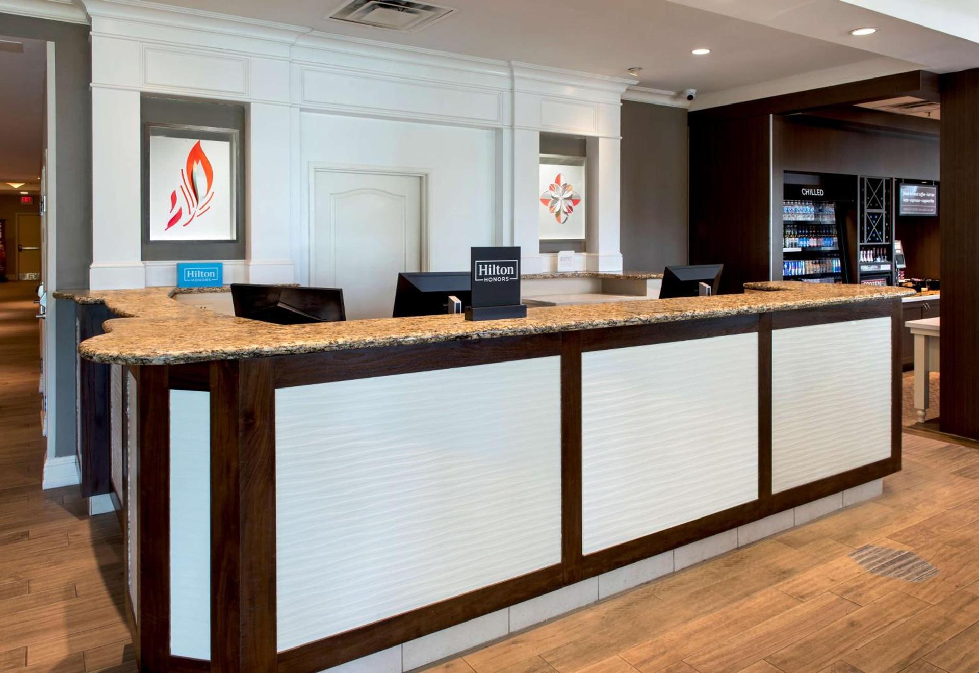 Hilton Garden Inn Riverhead photo 7