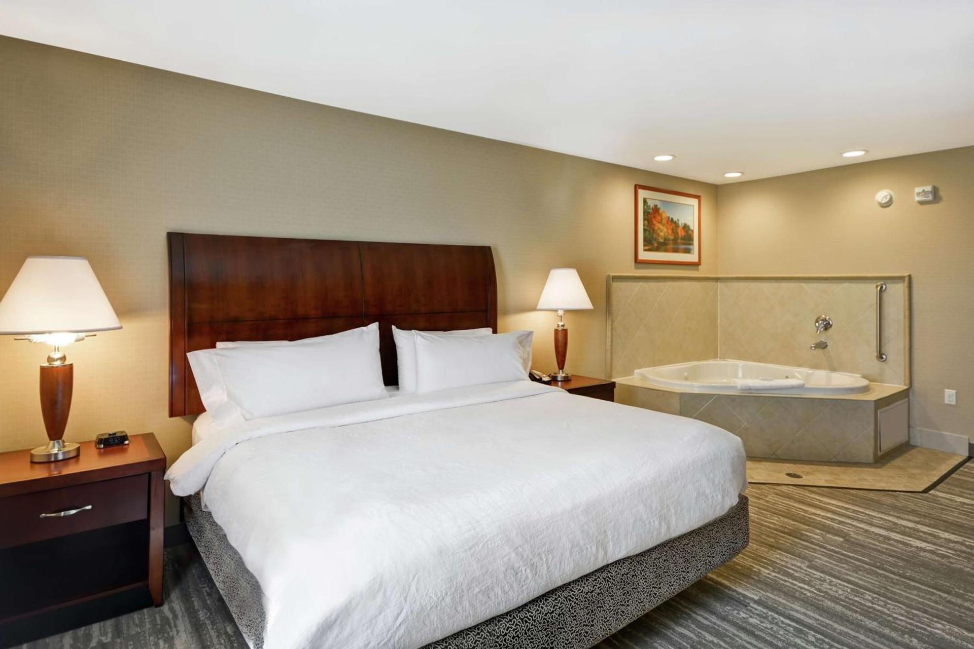Hilton Garden Inn Riverhead photo 19