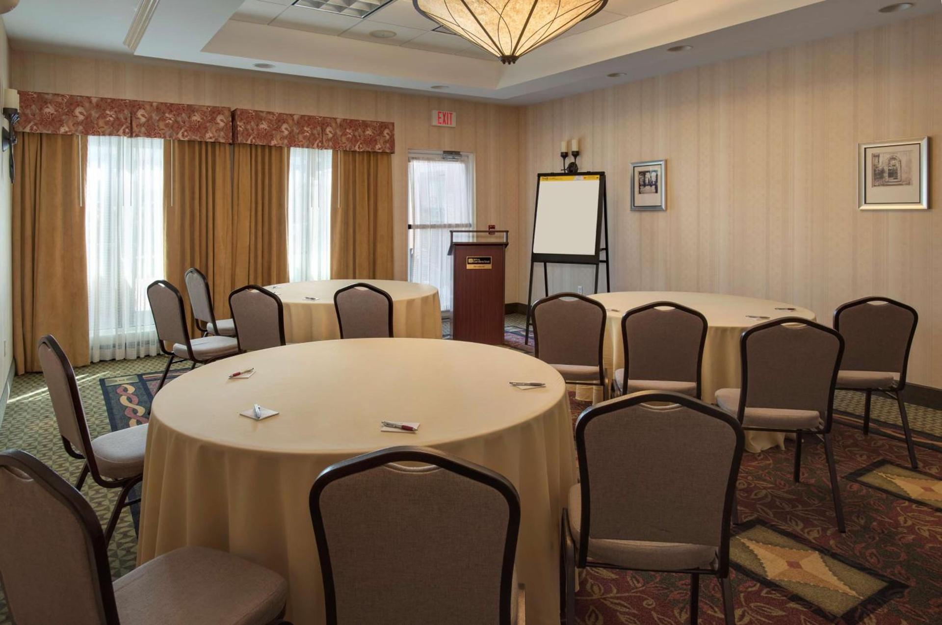 Hilton Garden Inn Riverhead photo 31