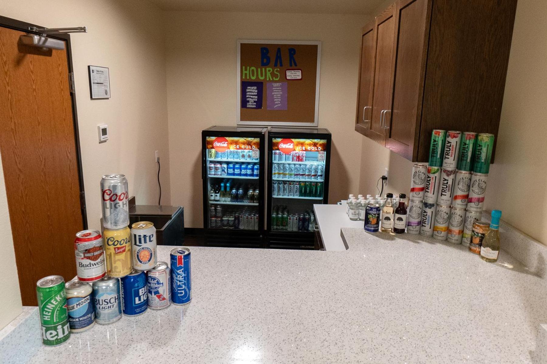Cobblestone Hotel & Suites-Sheldon photo 8