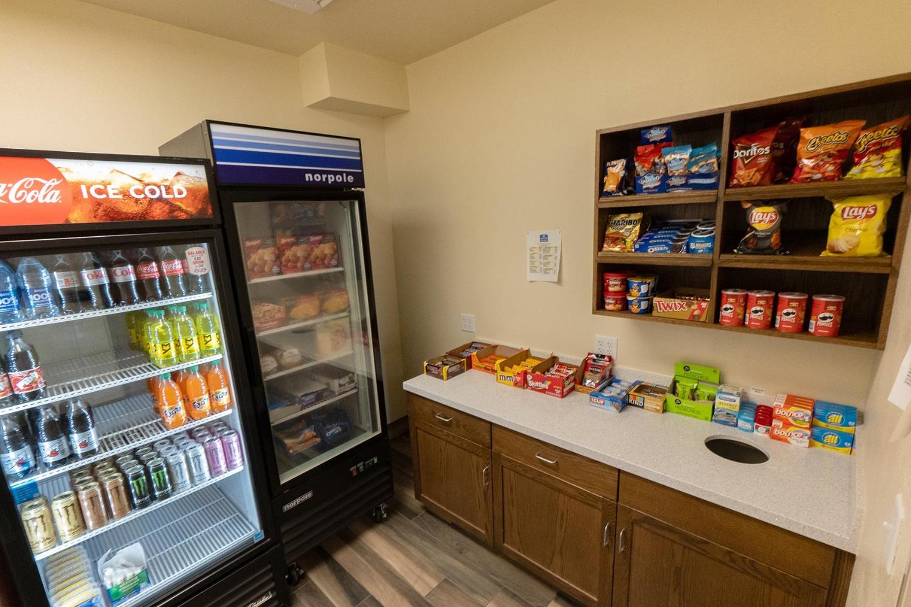 Cobblestone Hotel & Suites-Sheldon photo 10