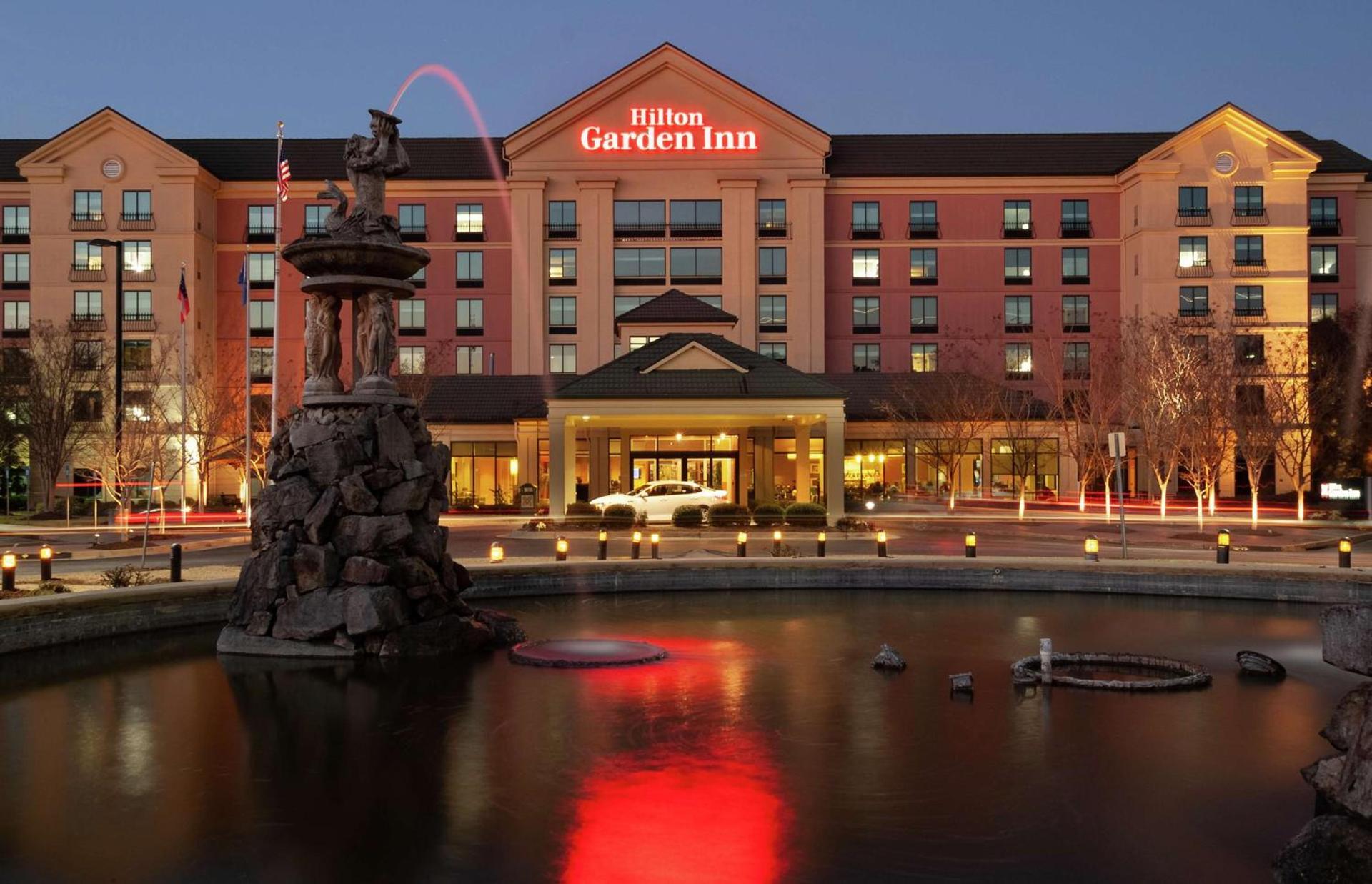 Hilton Garden Inn Atlanta Airport/Millenium Center photo 1