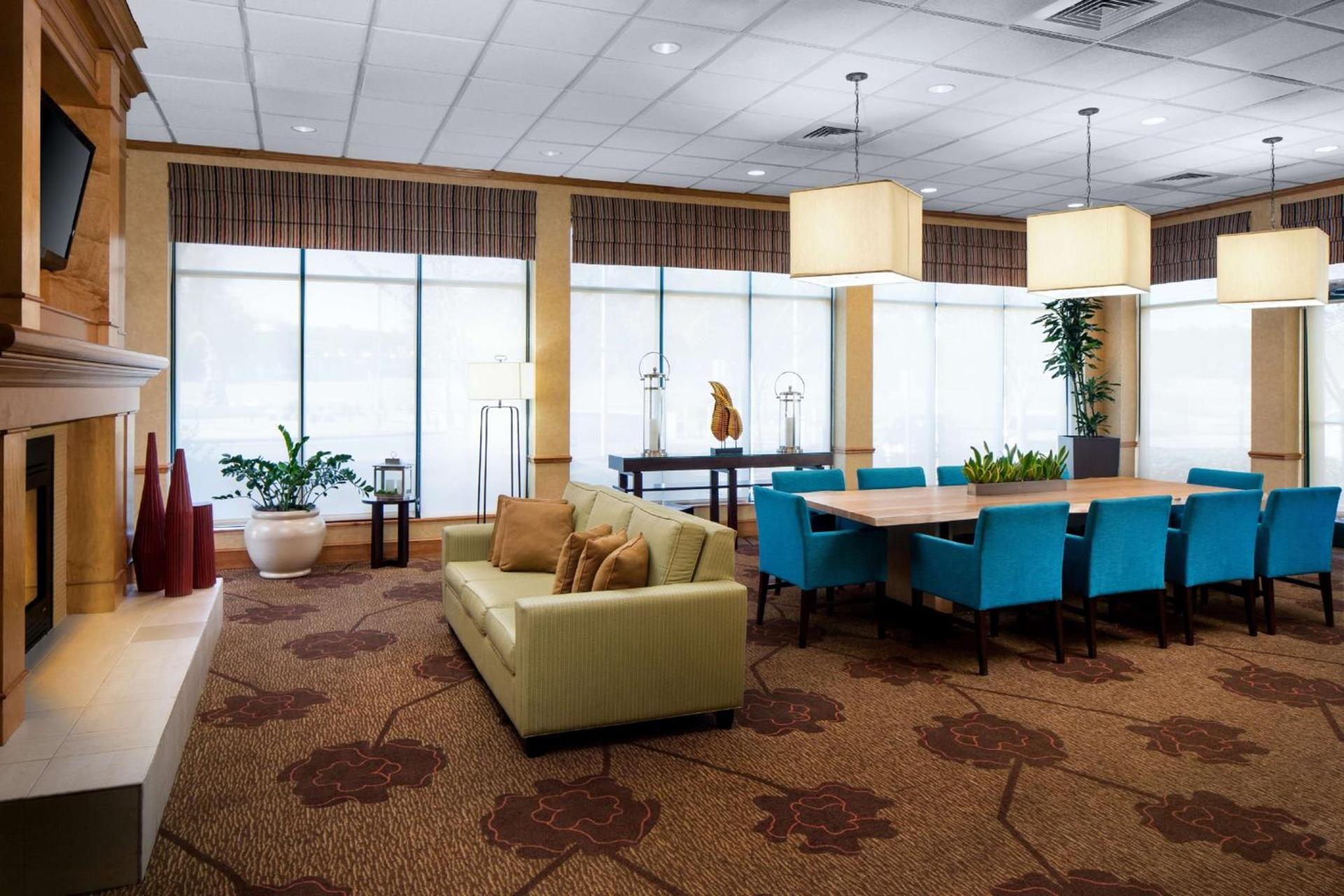Hilton Garden Inn Atlanta Airport/Millenium Center photo 5