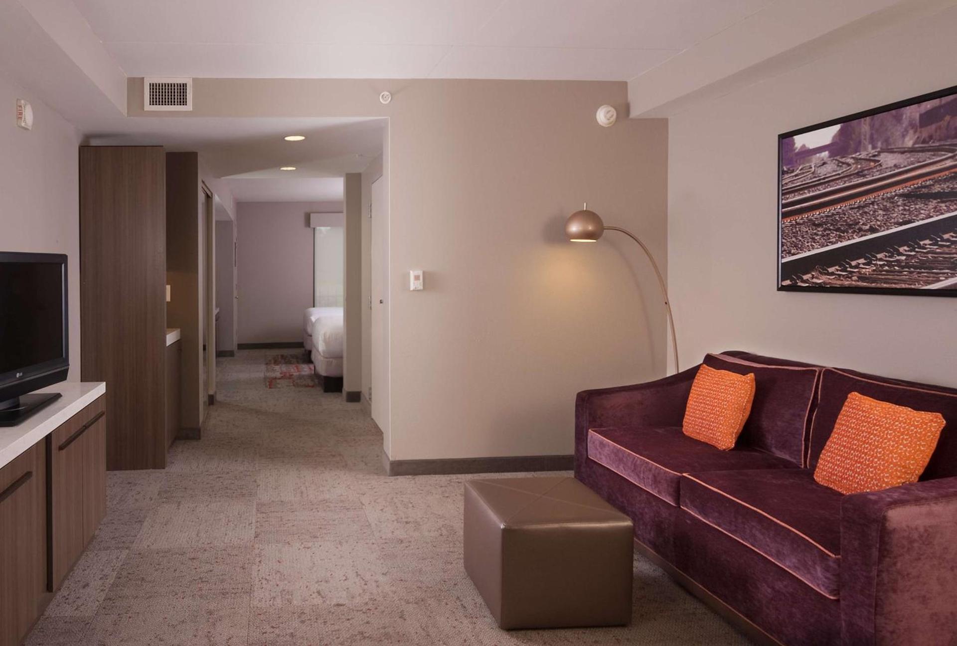 Hilton Garden Inn Atlanta Airport/Millenium Center photo 24