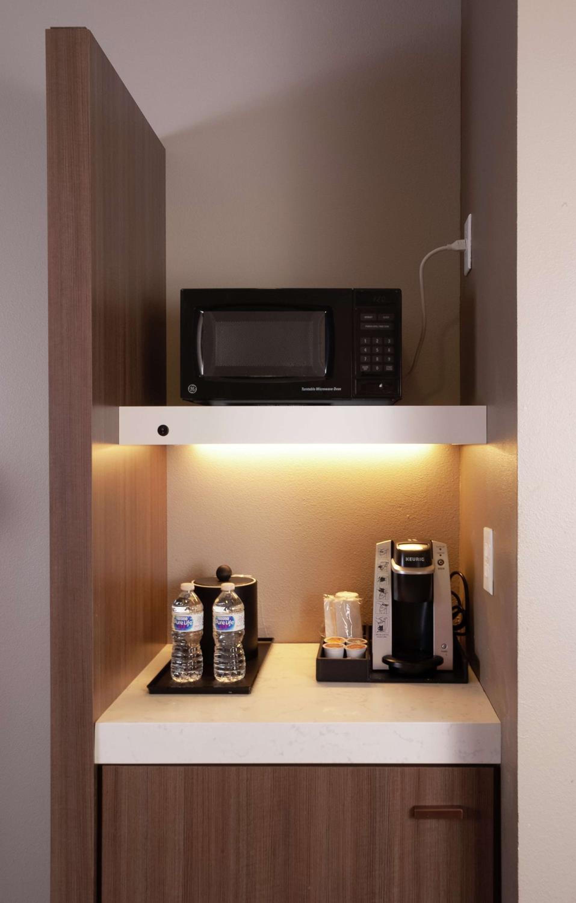 Hilton Garden Inn Atlanta Airport/Millenium Center photo 30