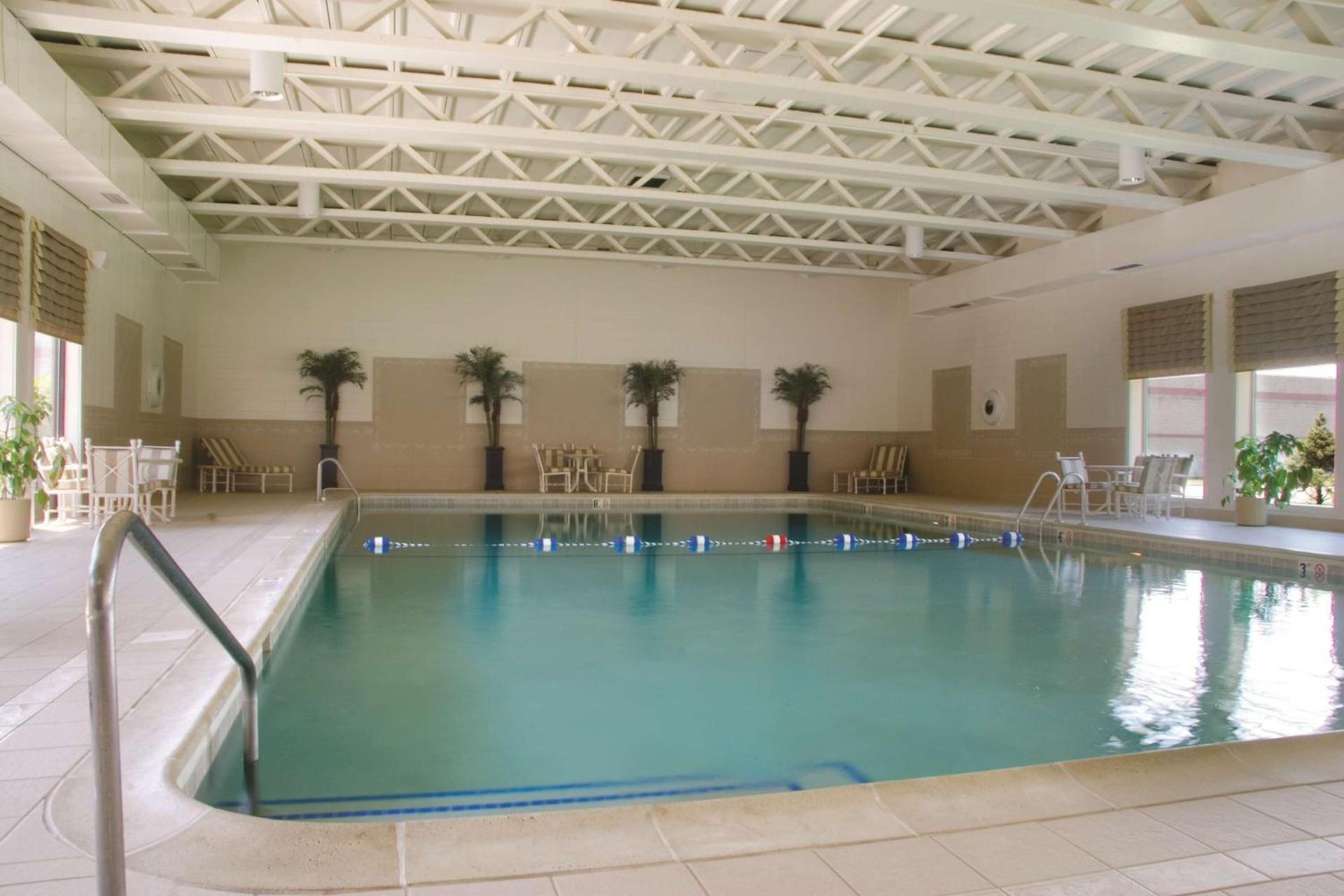 DoubleTree by Hilton Chicago/Alsip photo 4