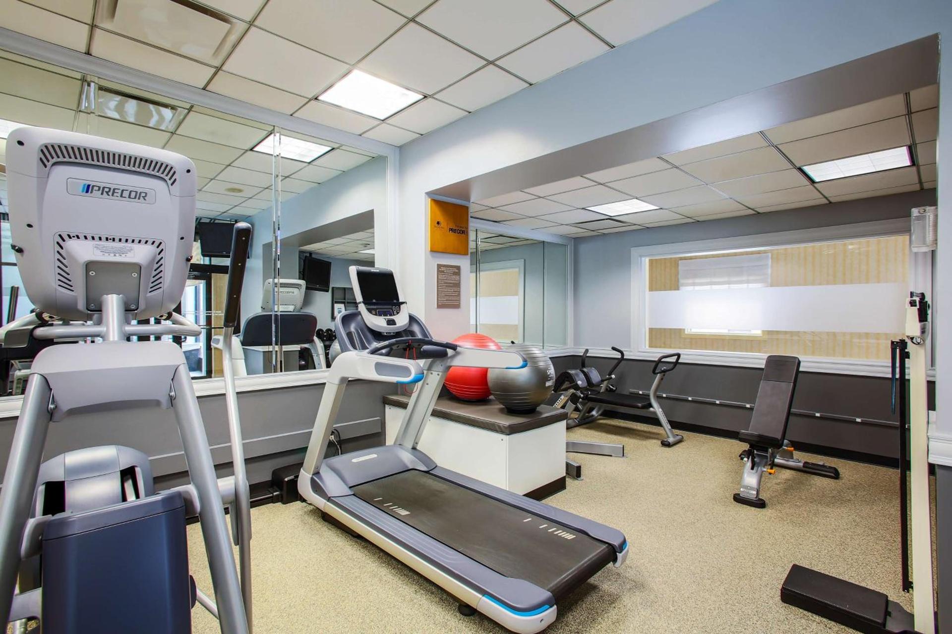 DoubleTree by Hilton Chicago/Alsip photo 10