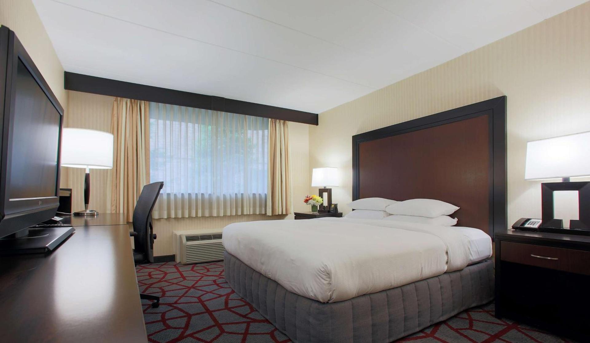 DoubleTree by Hilton Chicago/Alsip photo 13