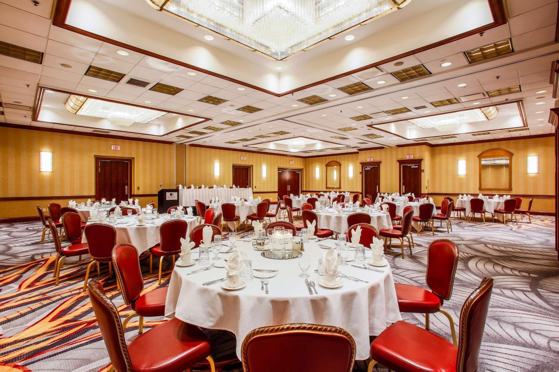 DoubleTree by Hilton Chicago/Alsip photo 34