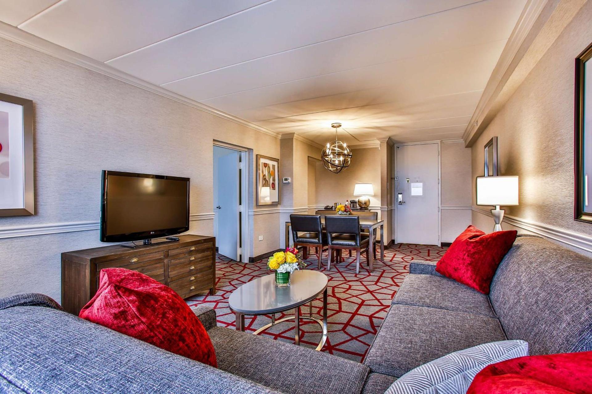 DoubleTree by Hilton Chicago/Alsip photo 47