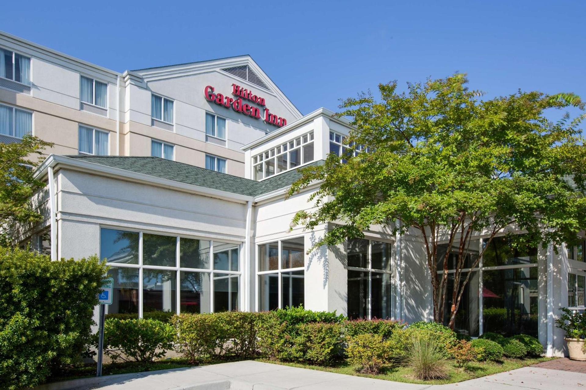 Hilton Garden Inn Charleston Airport photo 1