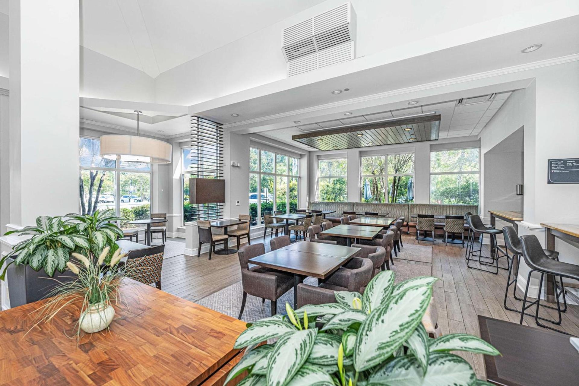 Hilton Garden Inn Charleston Airport photo 4