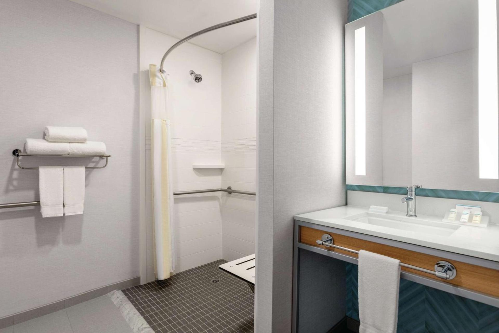 Hilton Garden Inn Bridgewater photo 26