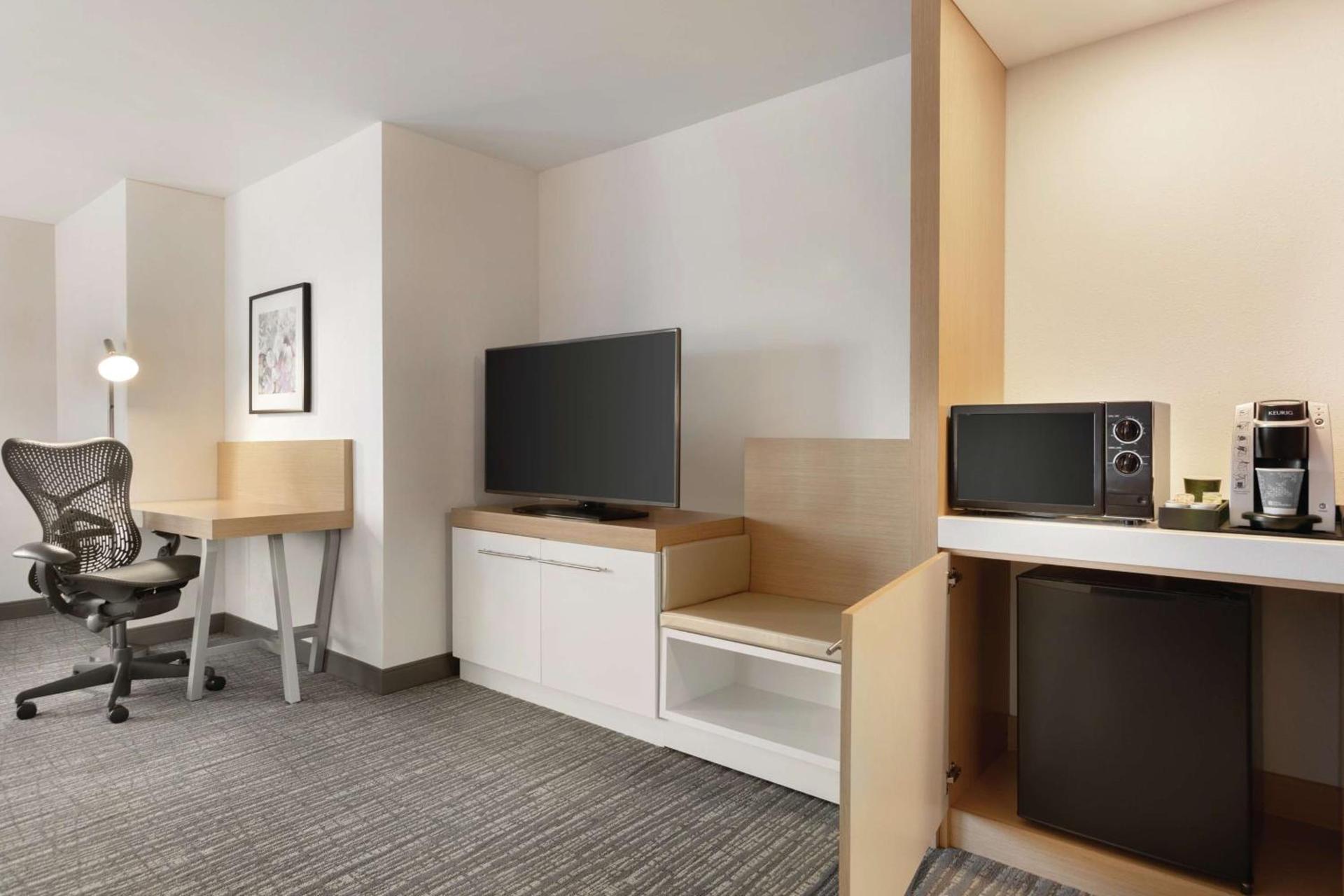 Hilton Garden Inn Bridgewater photo 28