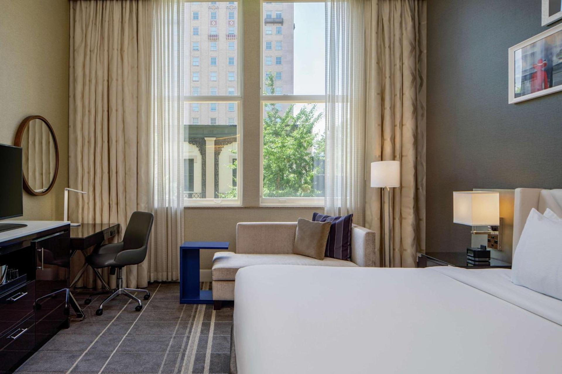 Hilton Richmond Downtown photo 26