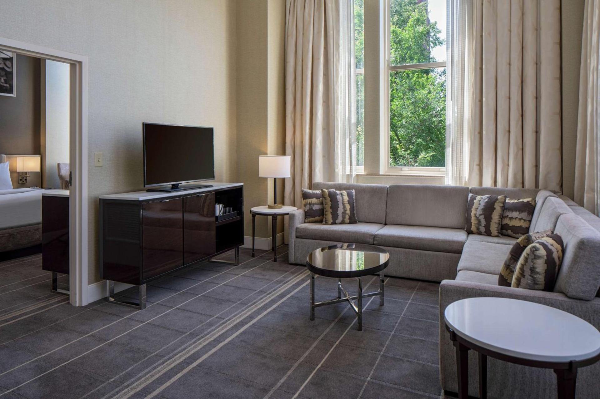 Hilton Richmond Downtown photo 33