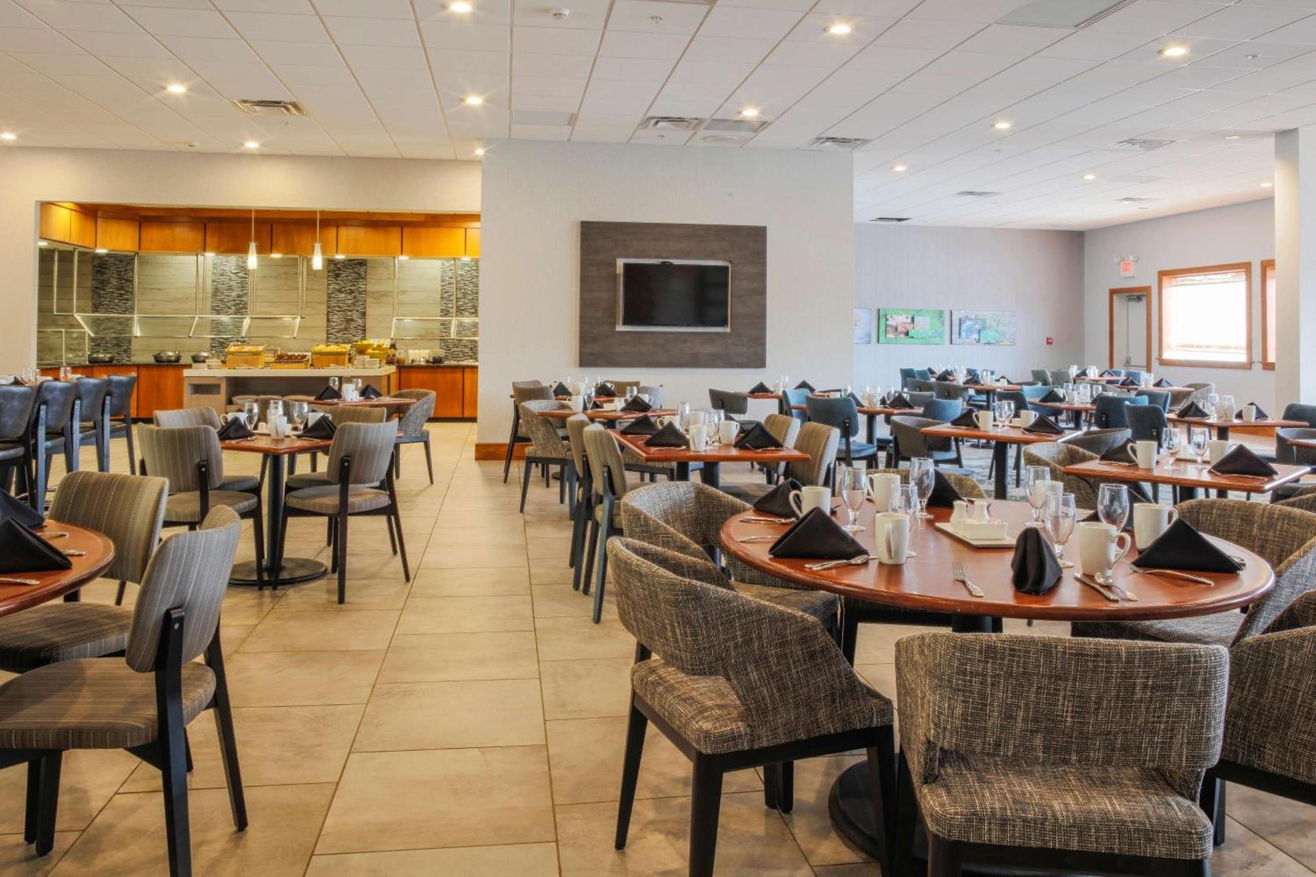 DoubleTree by Hilton Rochester photo 12