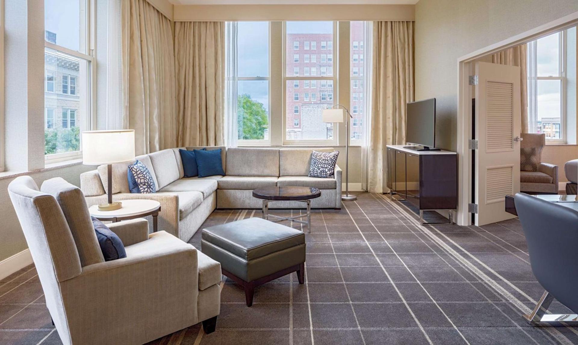 Hilton Richmond Downtown photo 53