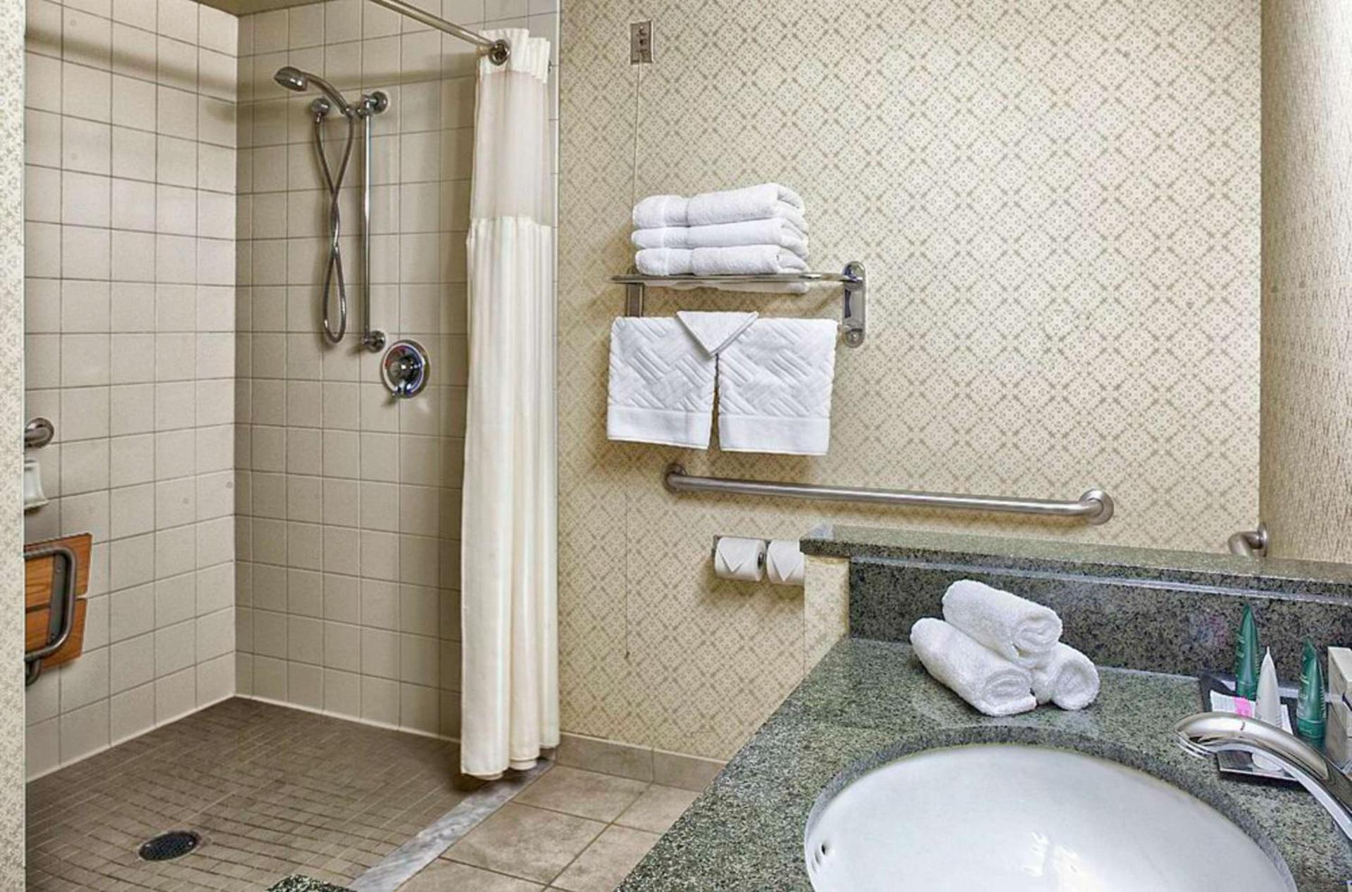 Hilton Scranton & Conference Center photo 14