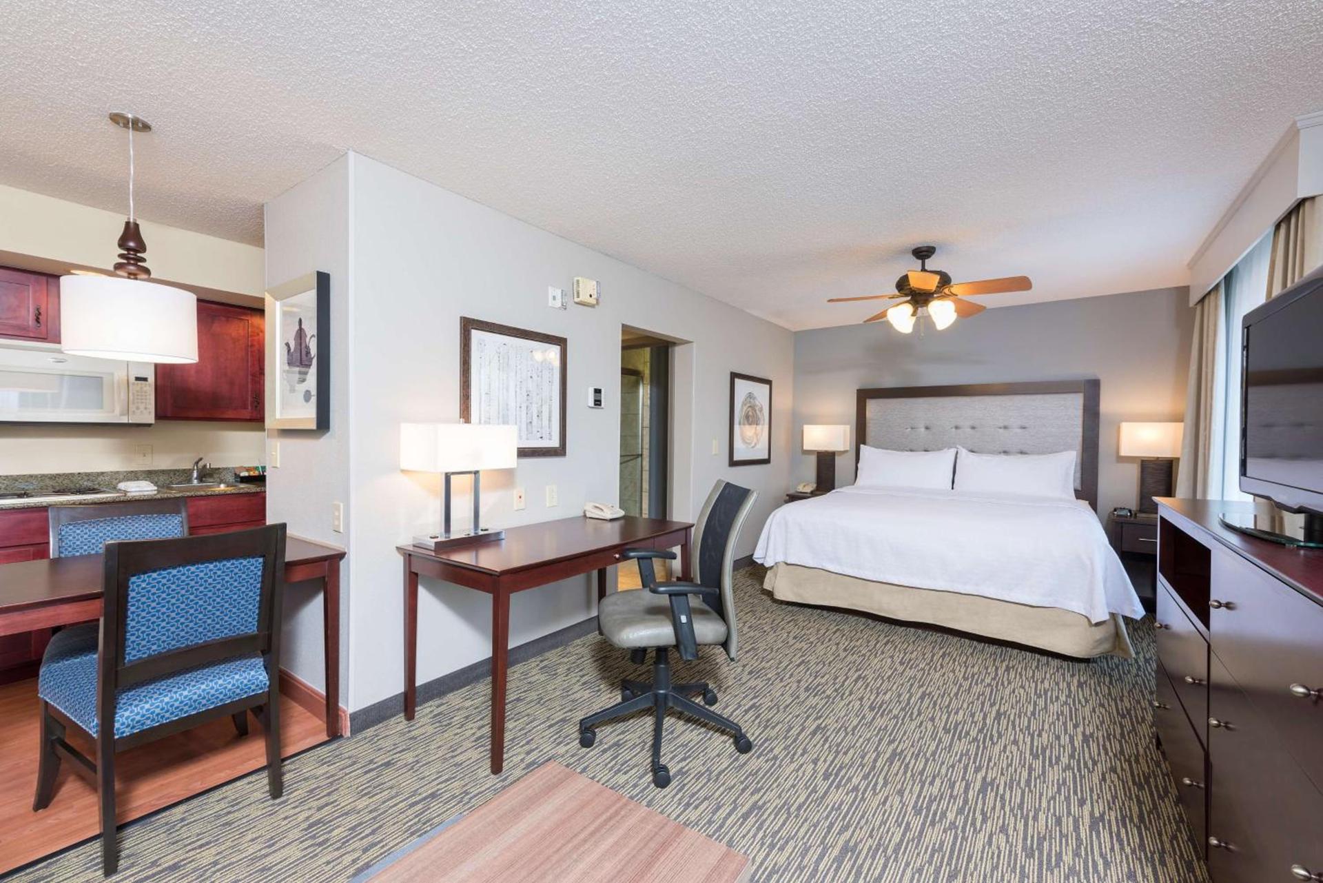 Homewood Suites by Hilton Bloomington photo 37