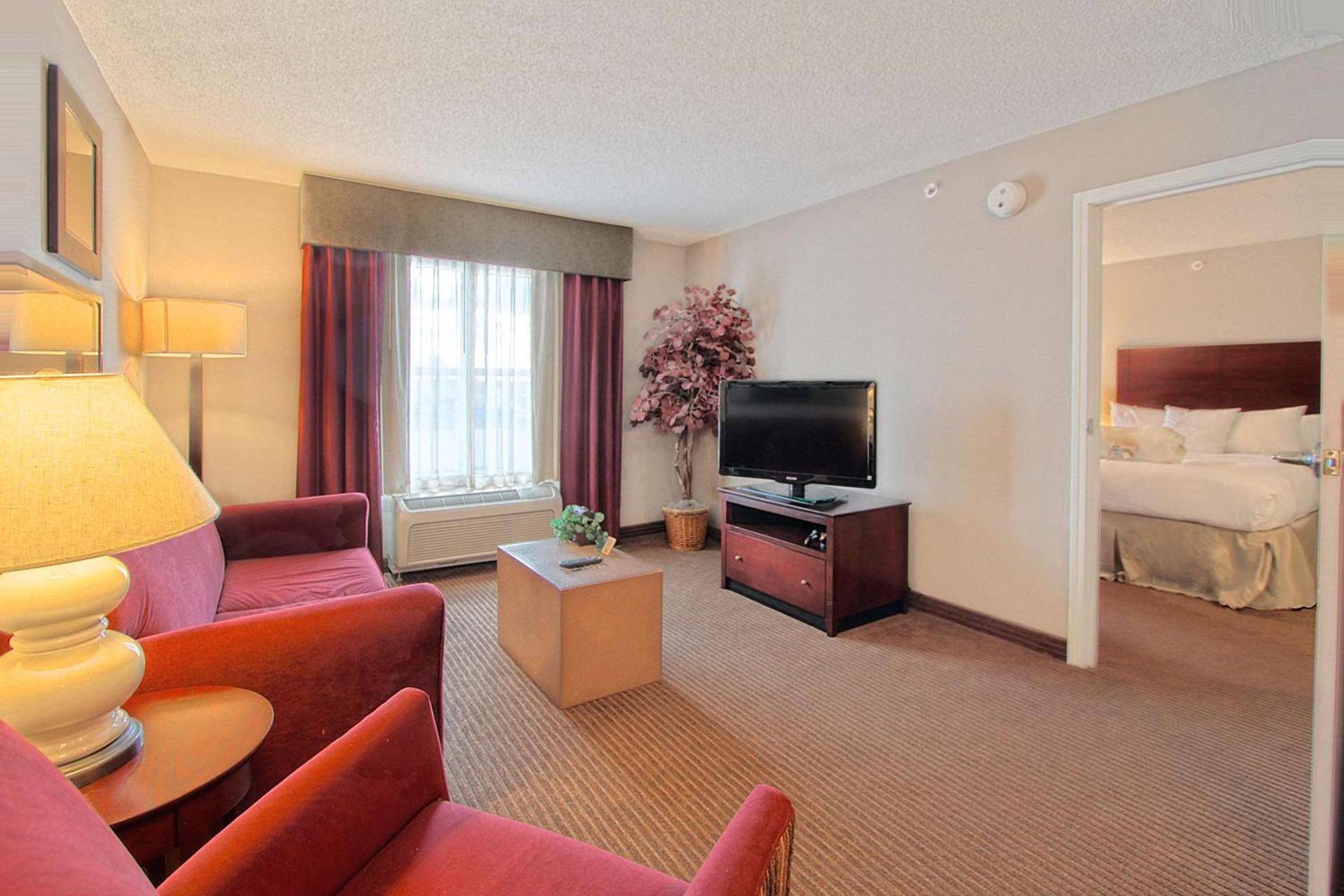 Homewood Suites by Hilton Bloomington photo 44