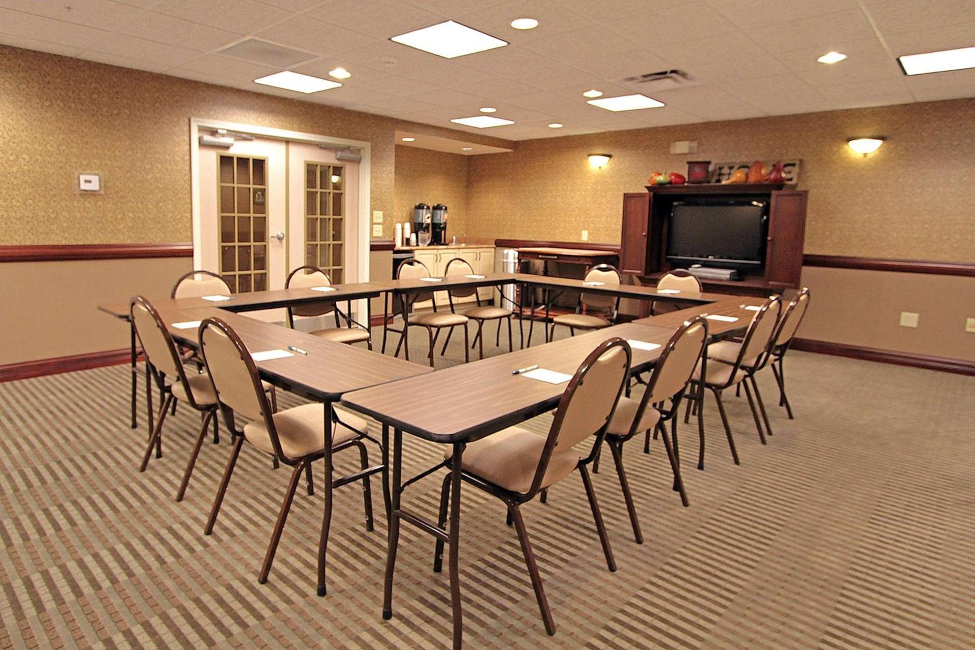 Homewood Suites by Hilton Bloomington photo 67