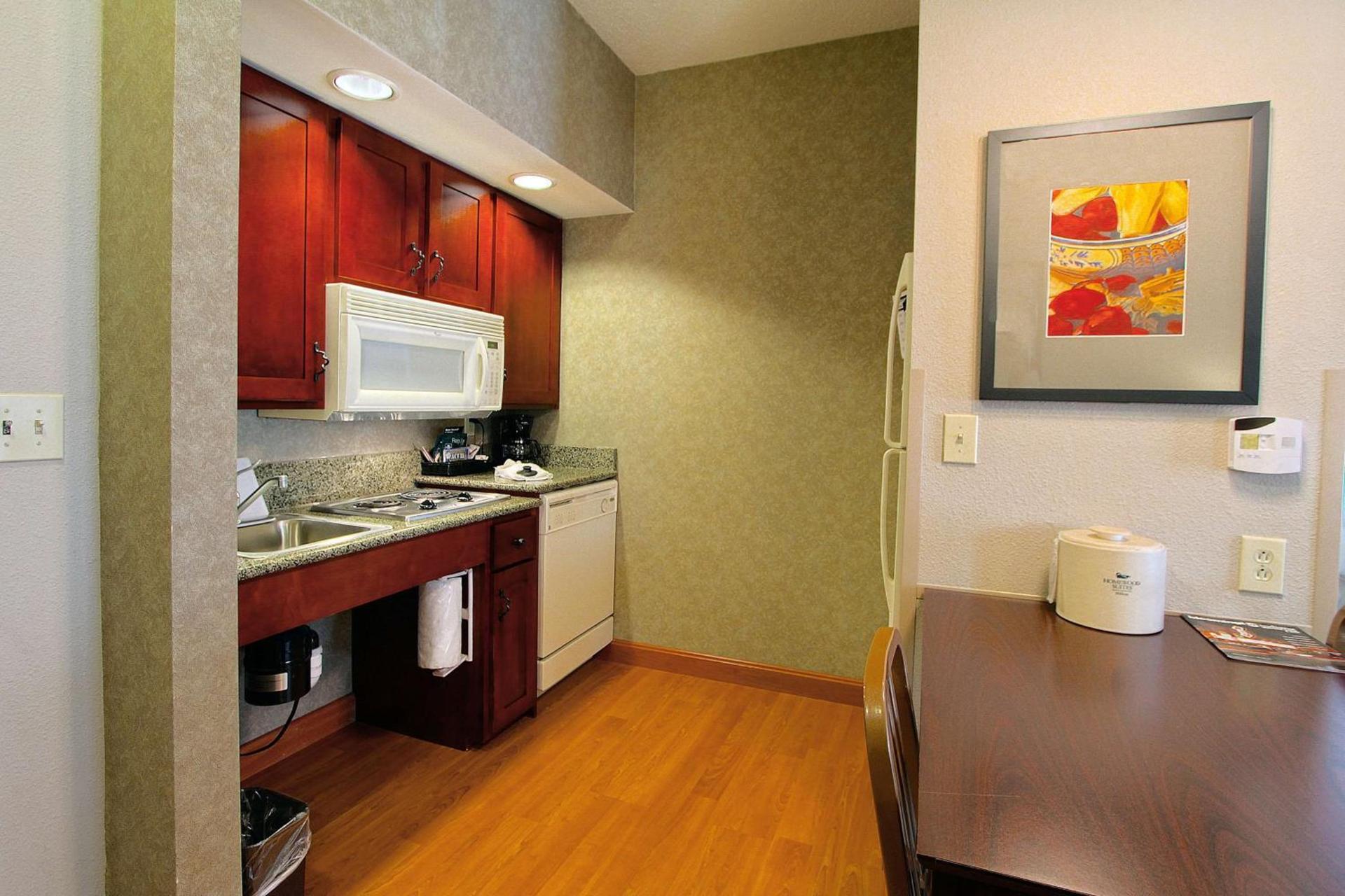 Homewood Suites by Hilton Bloomington photo 75