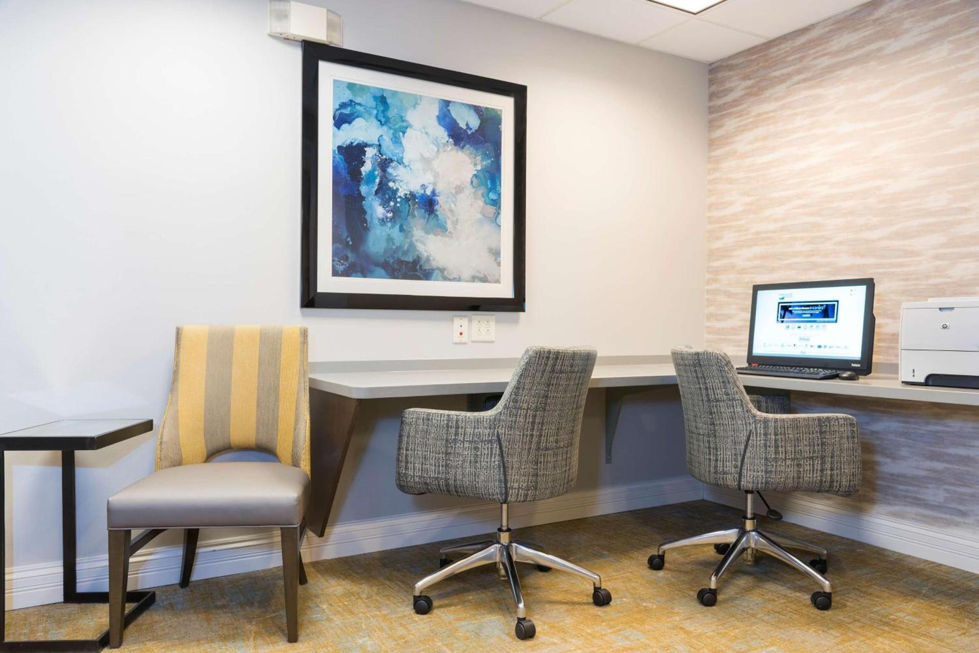 Homewood Suites by Hilton Bloomington photo 80