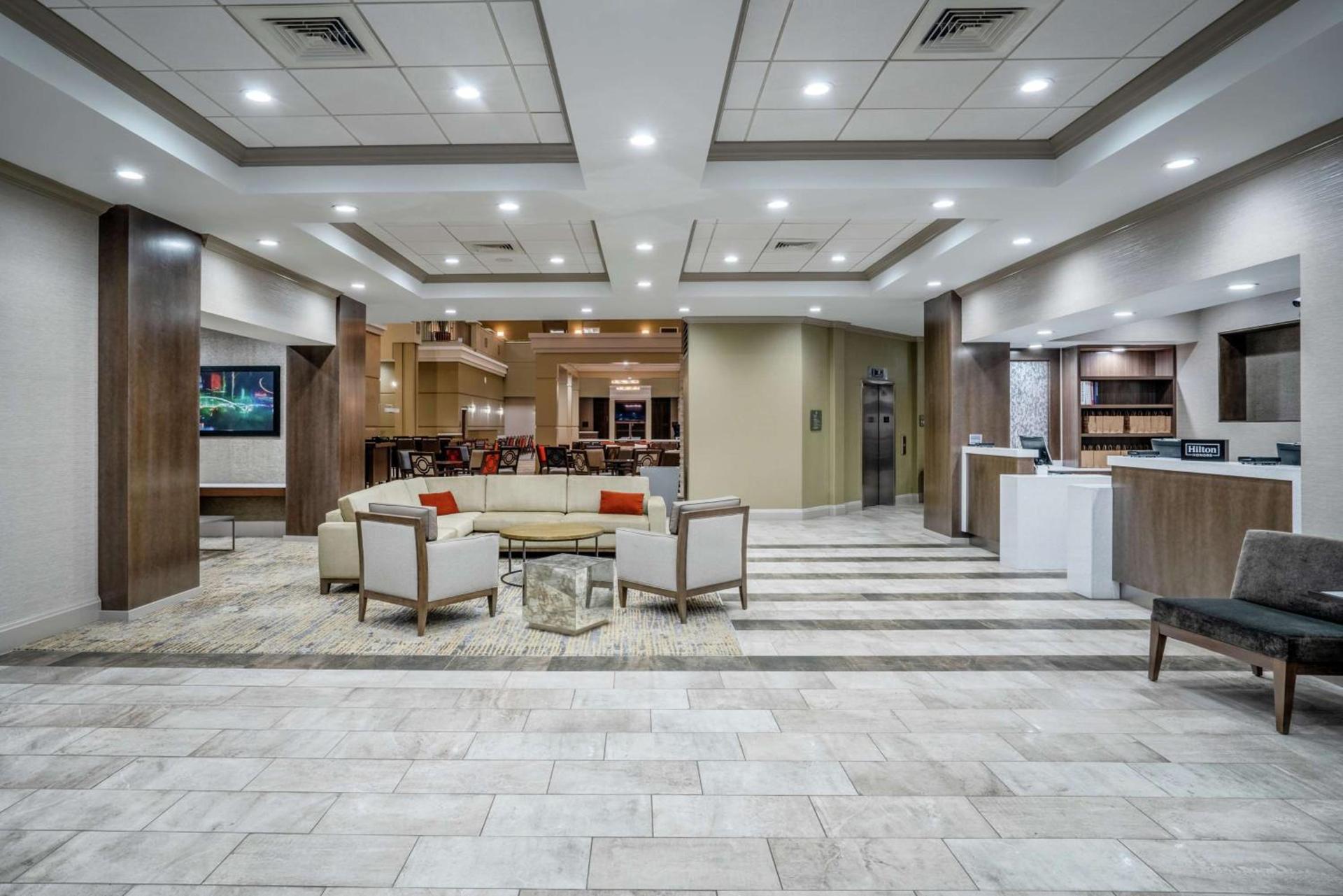 Embassy Suites Nashville - at Vanderbilt photo 6