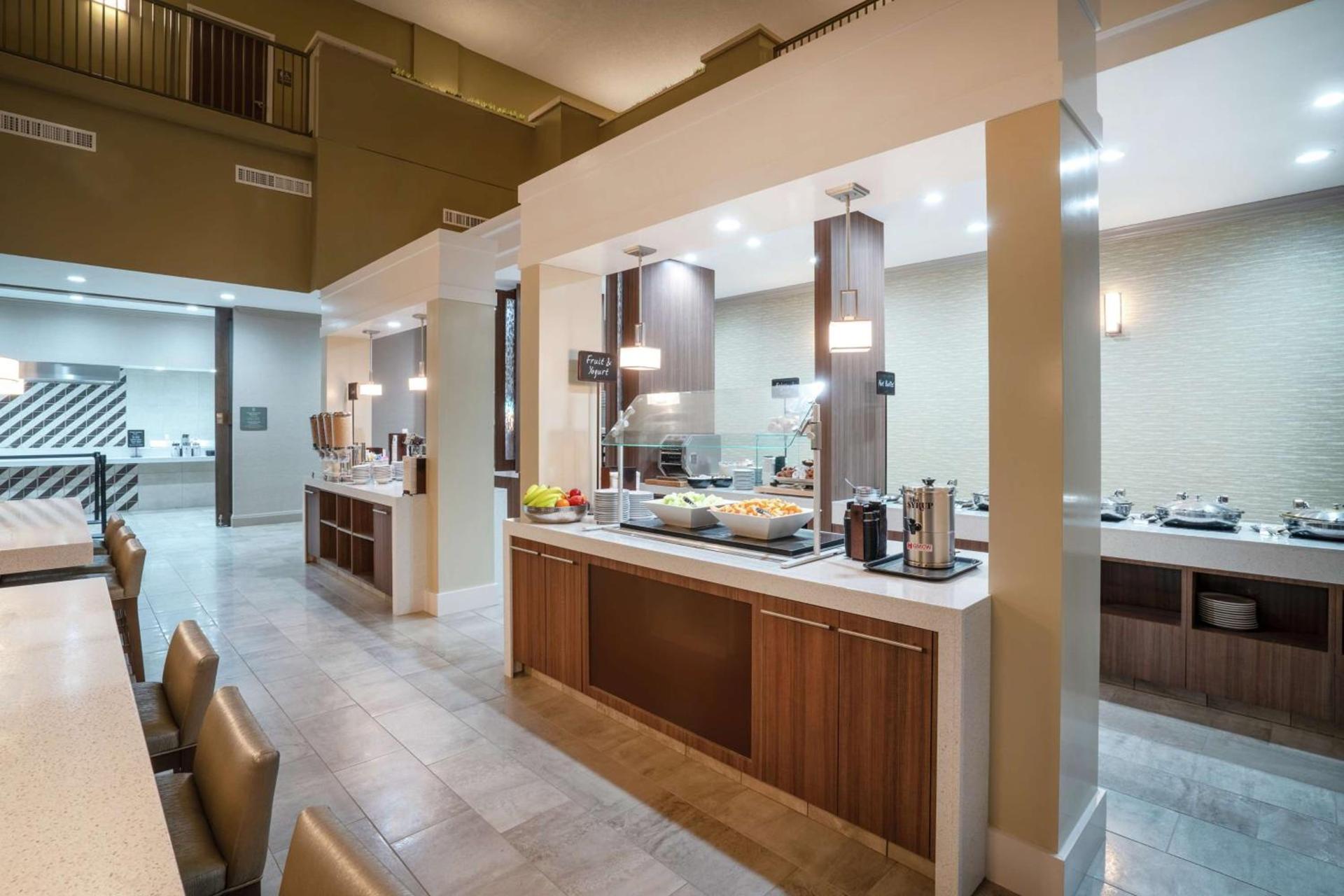 Embassy Suites Nashville - at Vanderbilt photo 7