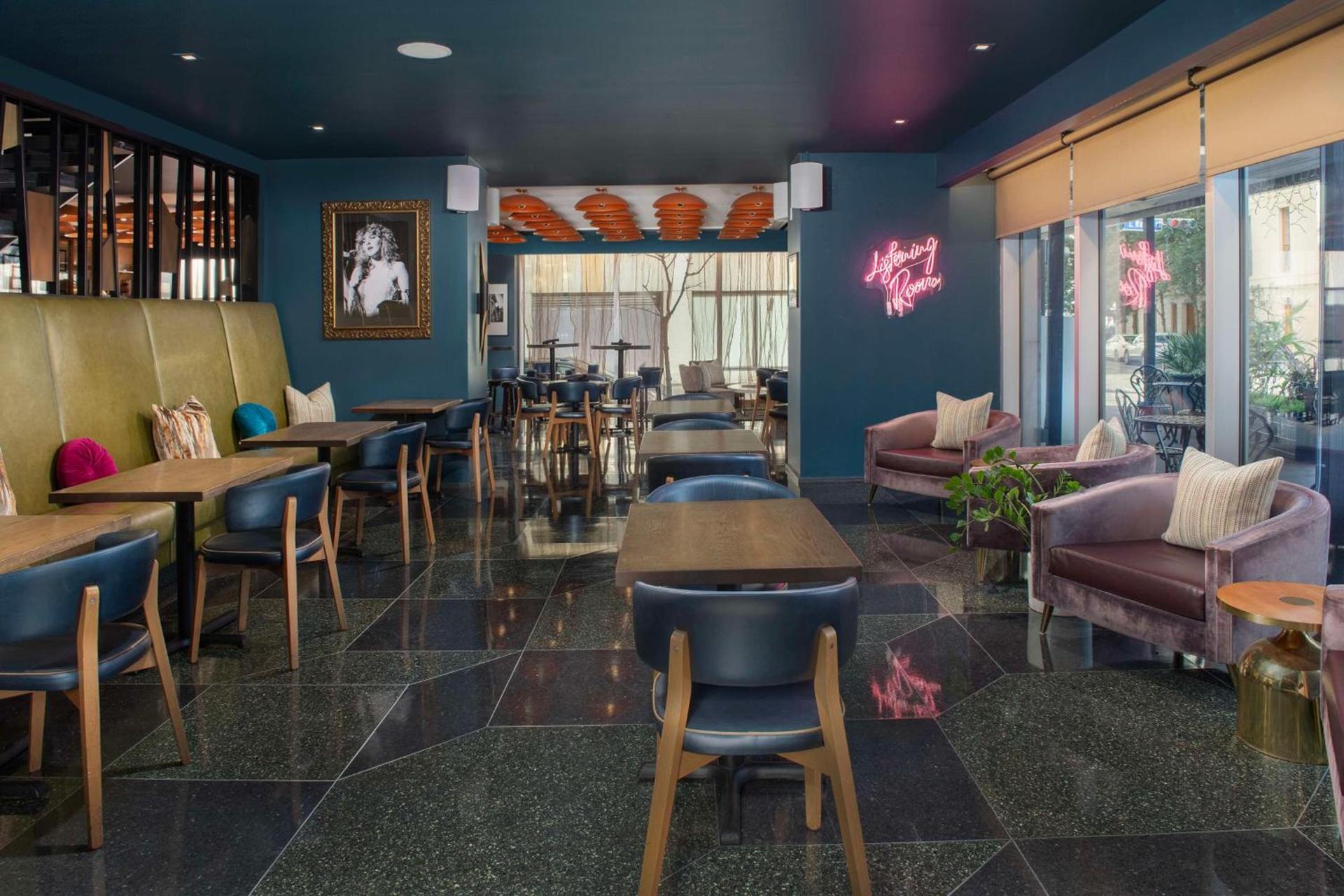 The Troubadour Hotel New Orleans photo 19