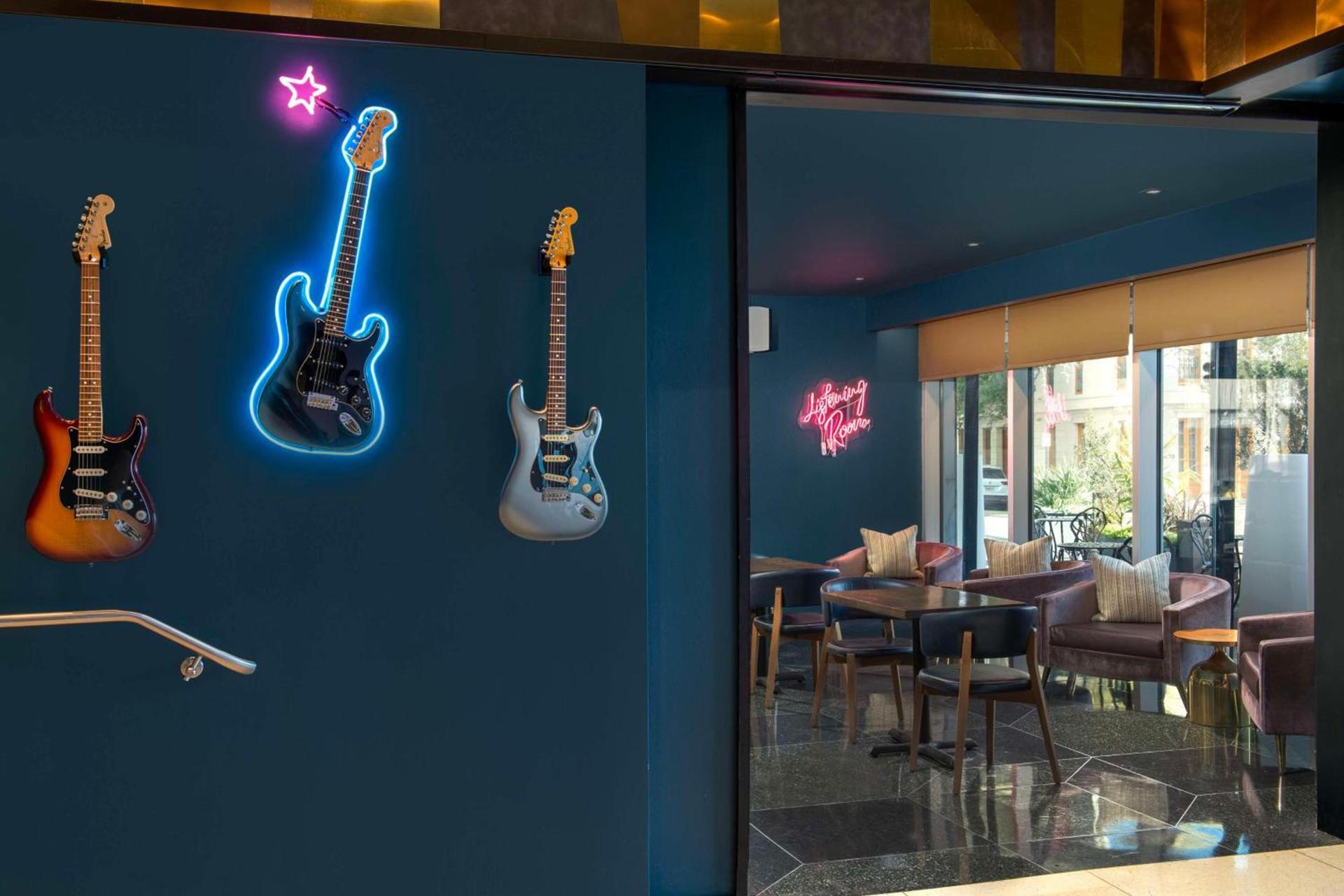 The Troubadour Hotel New Orleans photo 22