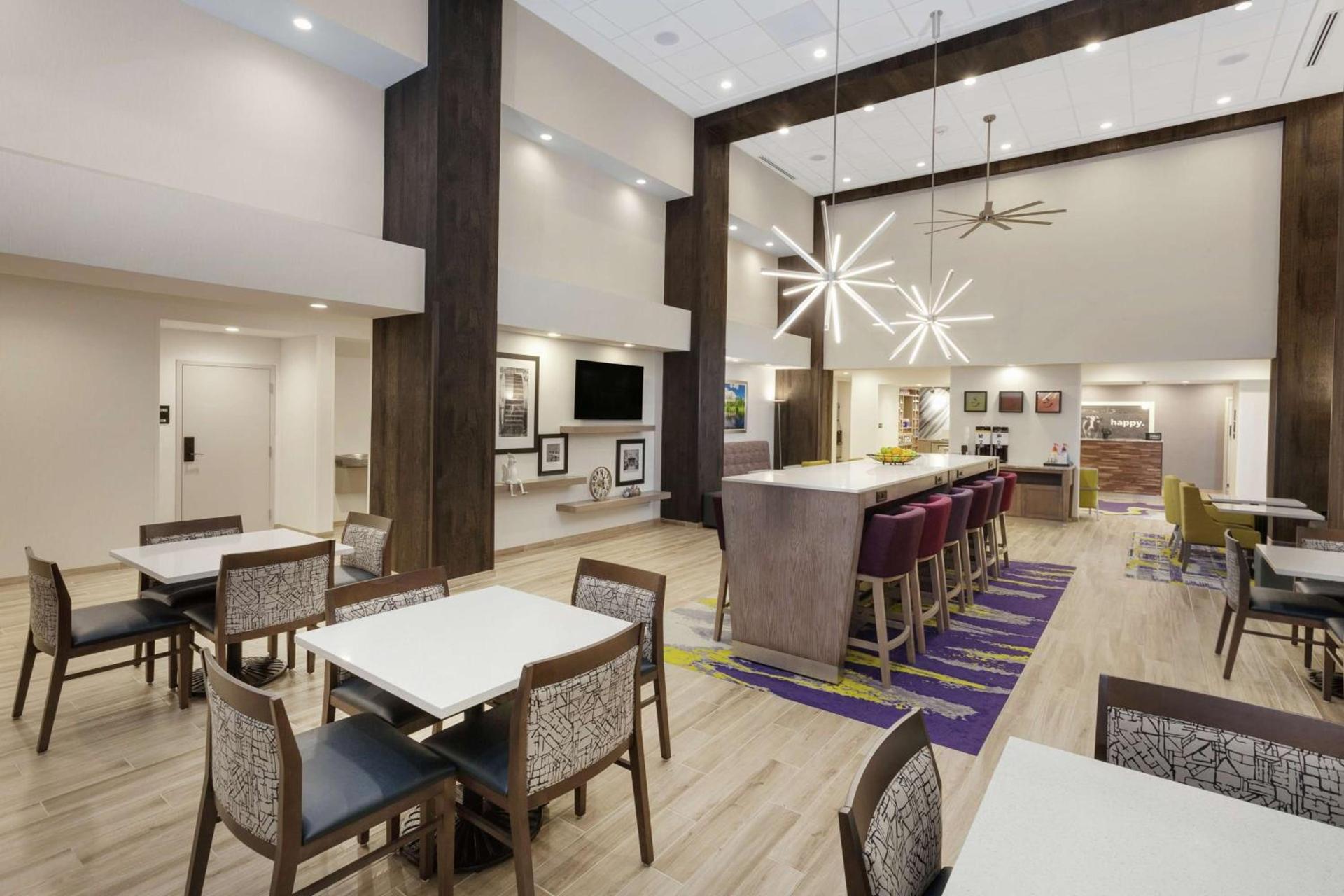 Hampton Inn & Suites Rocky Hill - Hartford South photo 7