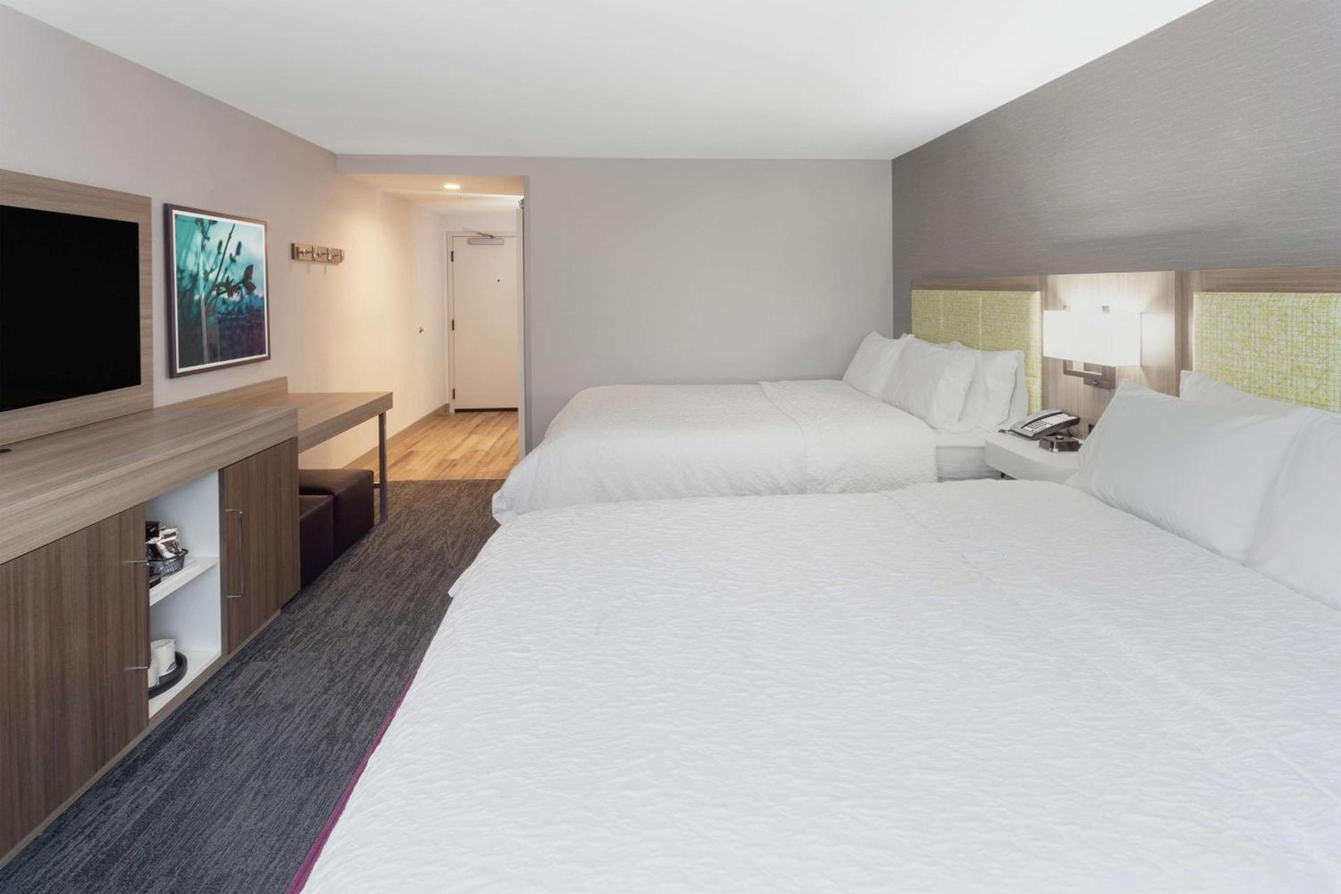Hampton Inn & Suites Rocky Hill - Hartford South photo 14