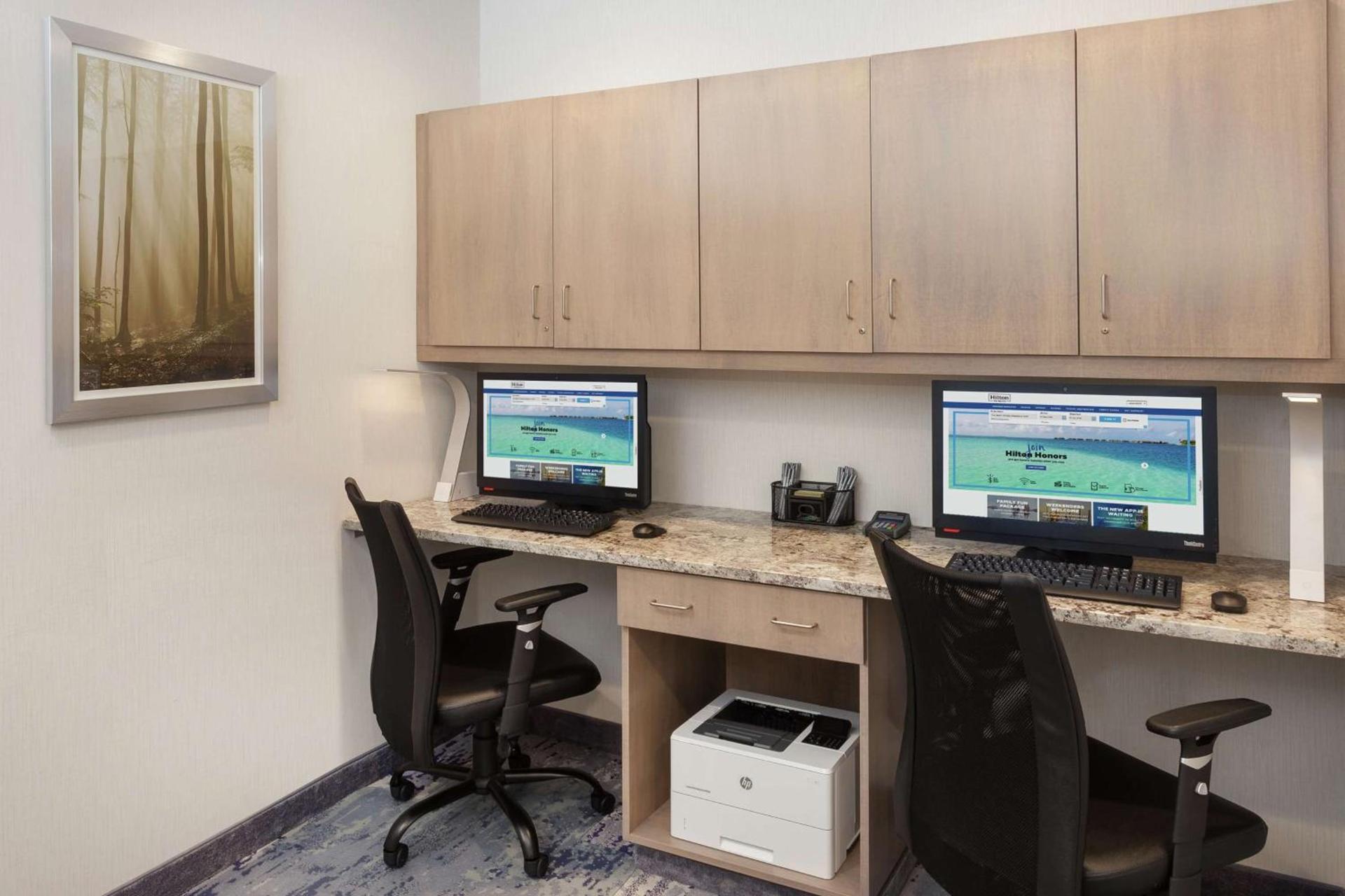 Hampton Inn & Suites Rocky Hill - Hartford South photo 31