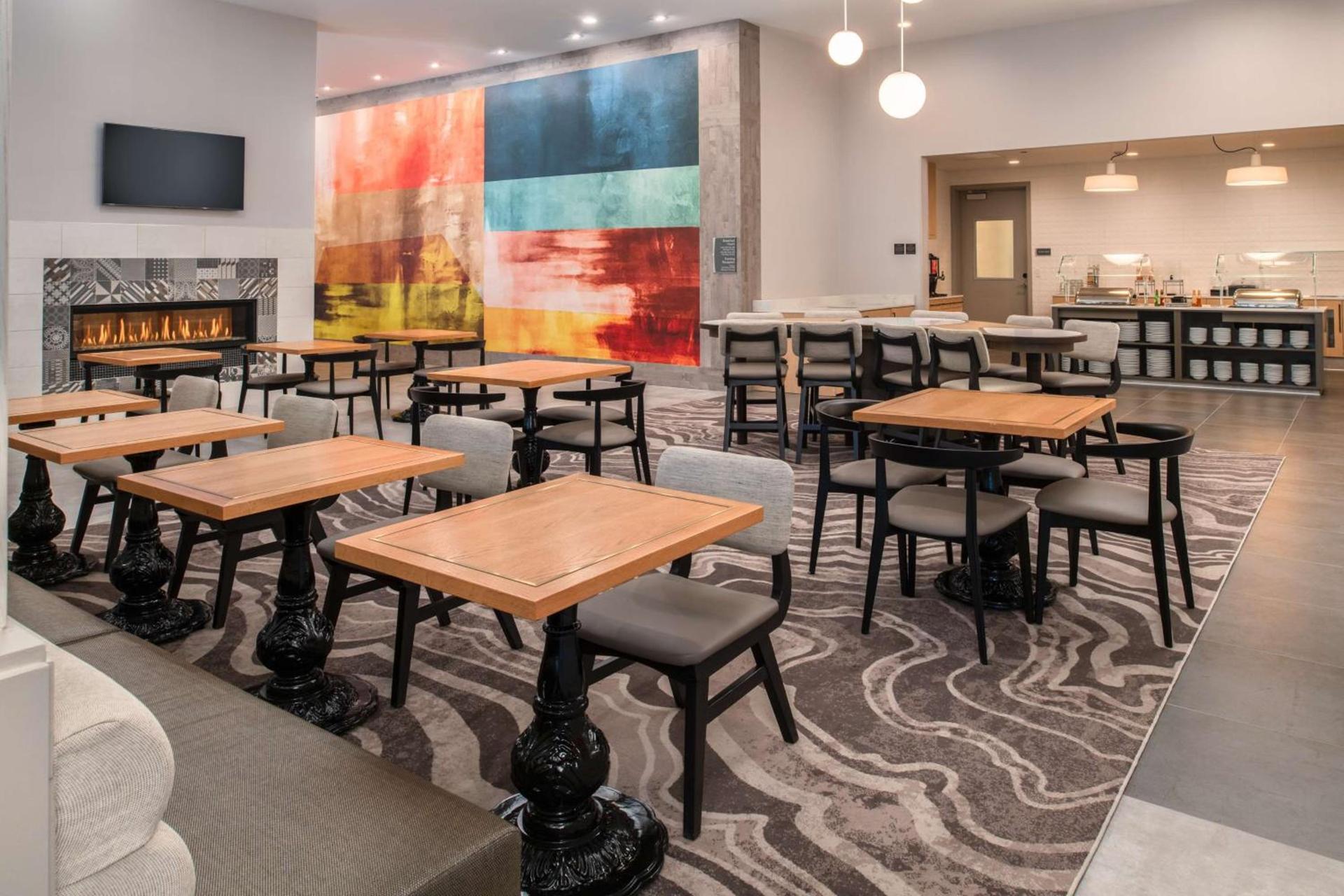 Homewood Suites By Hilton Belmont photo 6