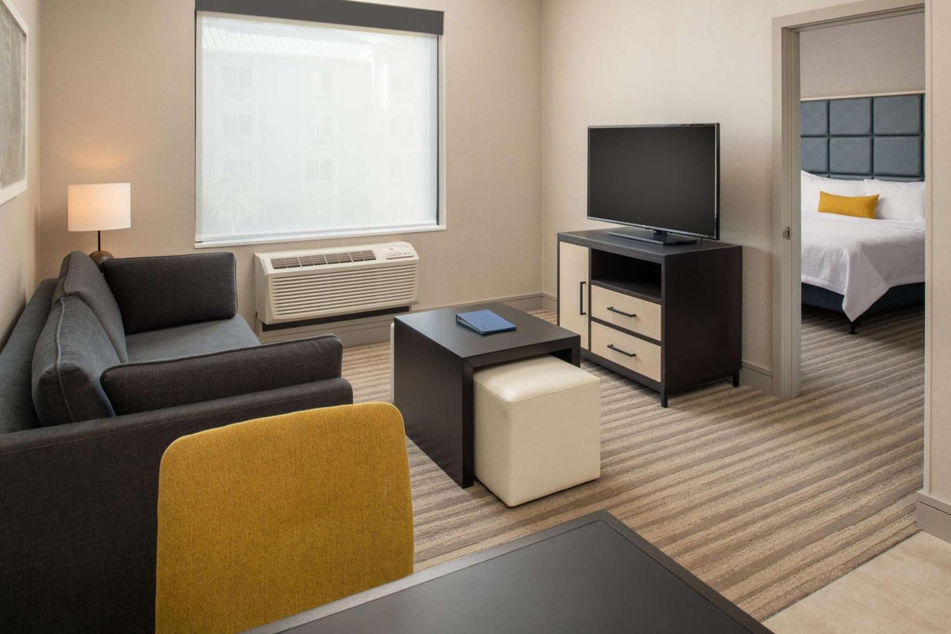 Homewood Suites By Hilton Belmont photo 13