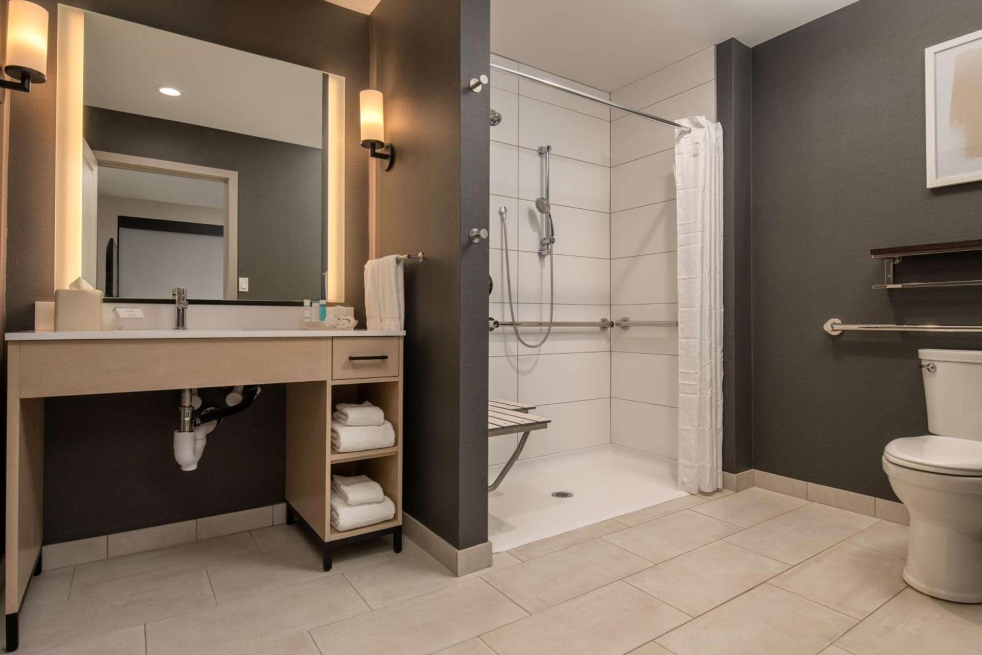 Homewood Suites By Hilton Belmont photo 16